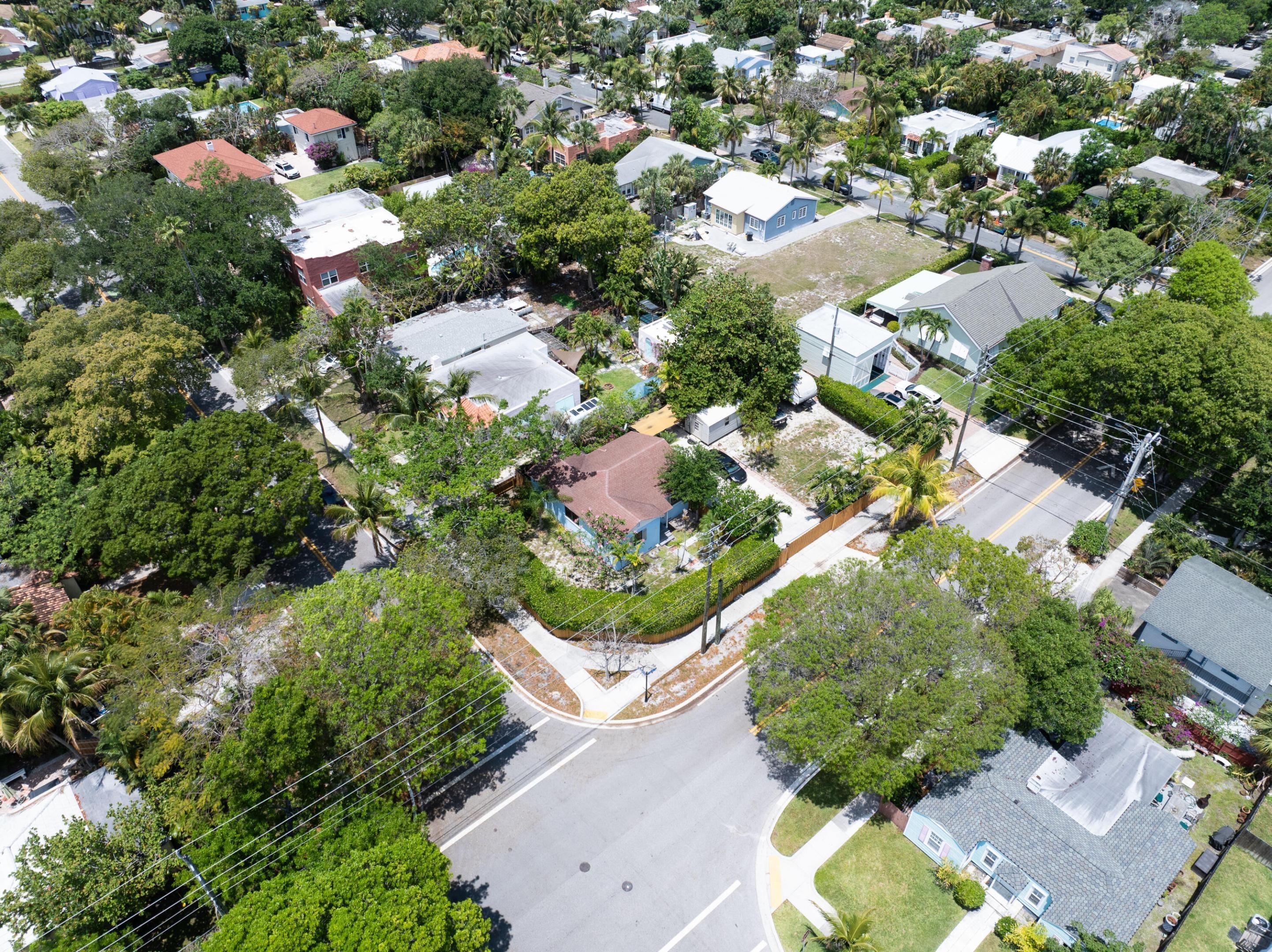 Lake Ave, West Palm Beach, FL 33401