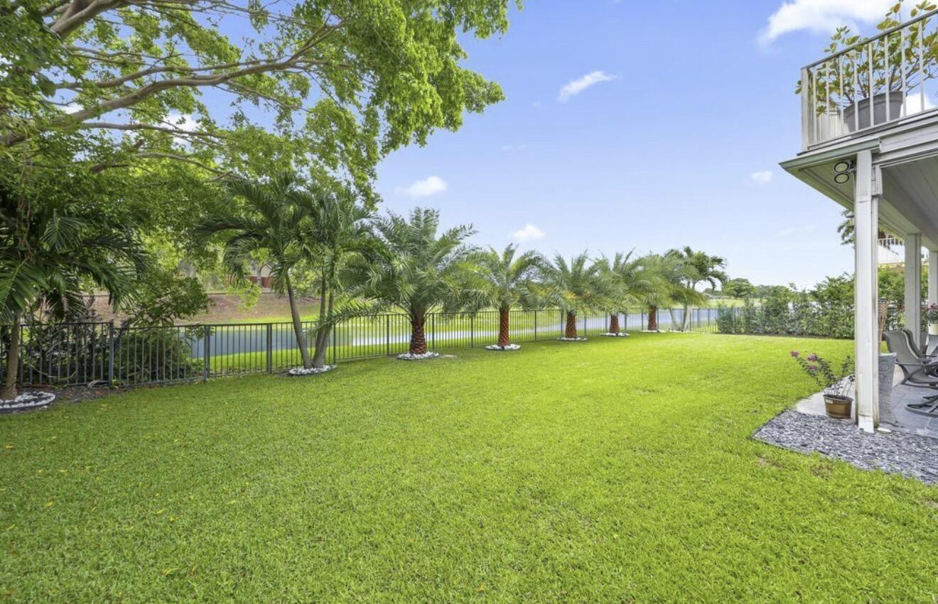Glenmore Dr, Coral Springs, FL 33071