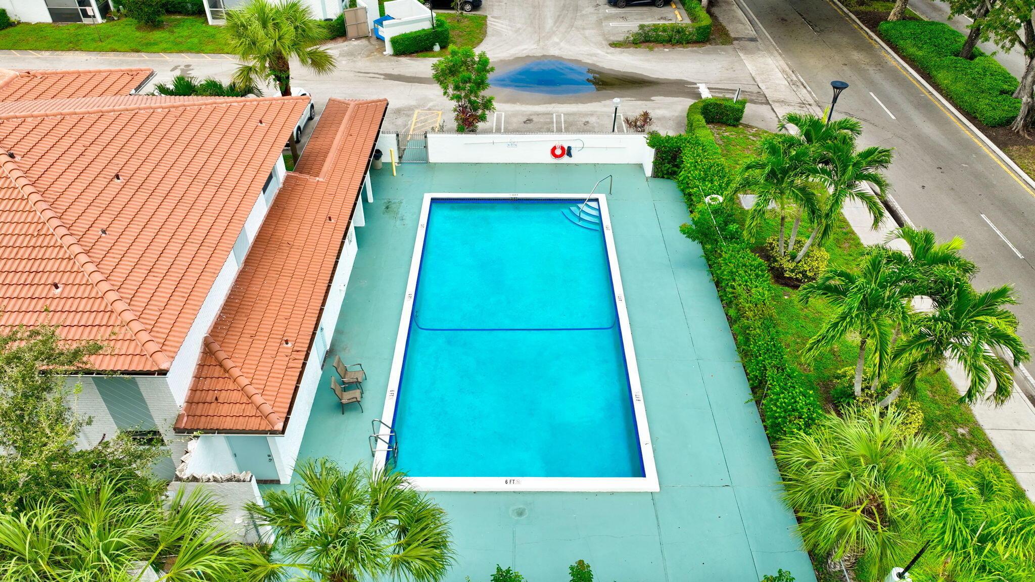 Forest Hills Blvd, Coral Springs, FL 33065