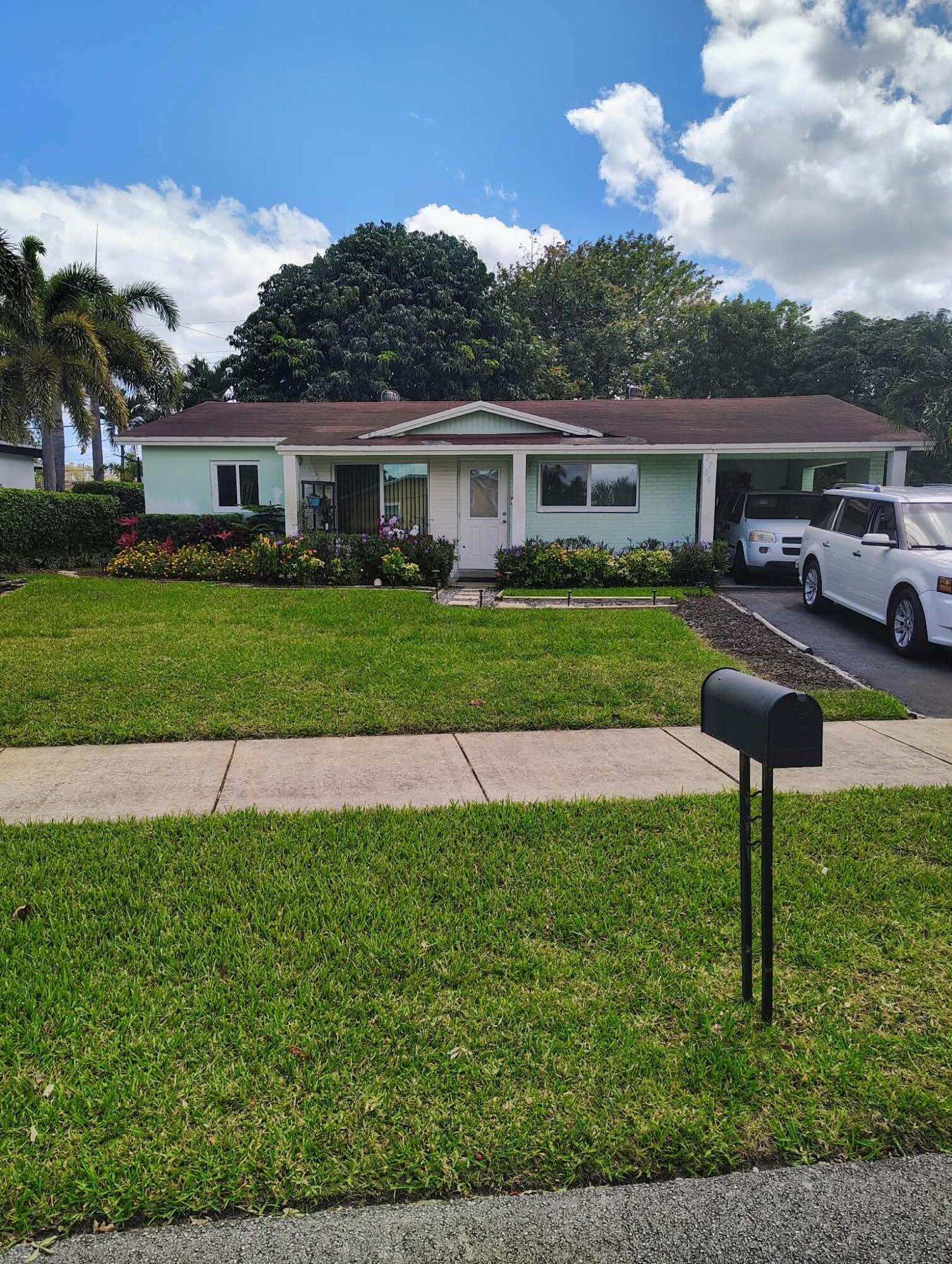 Nw 21st St, Fort Lauderdale, FL 33311