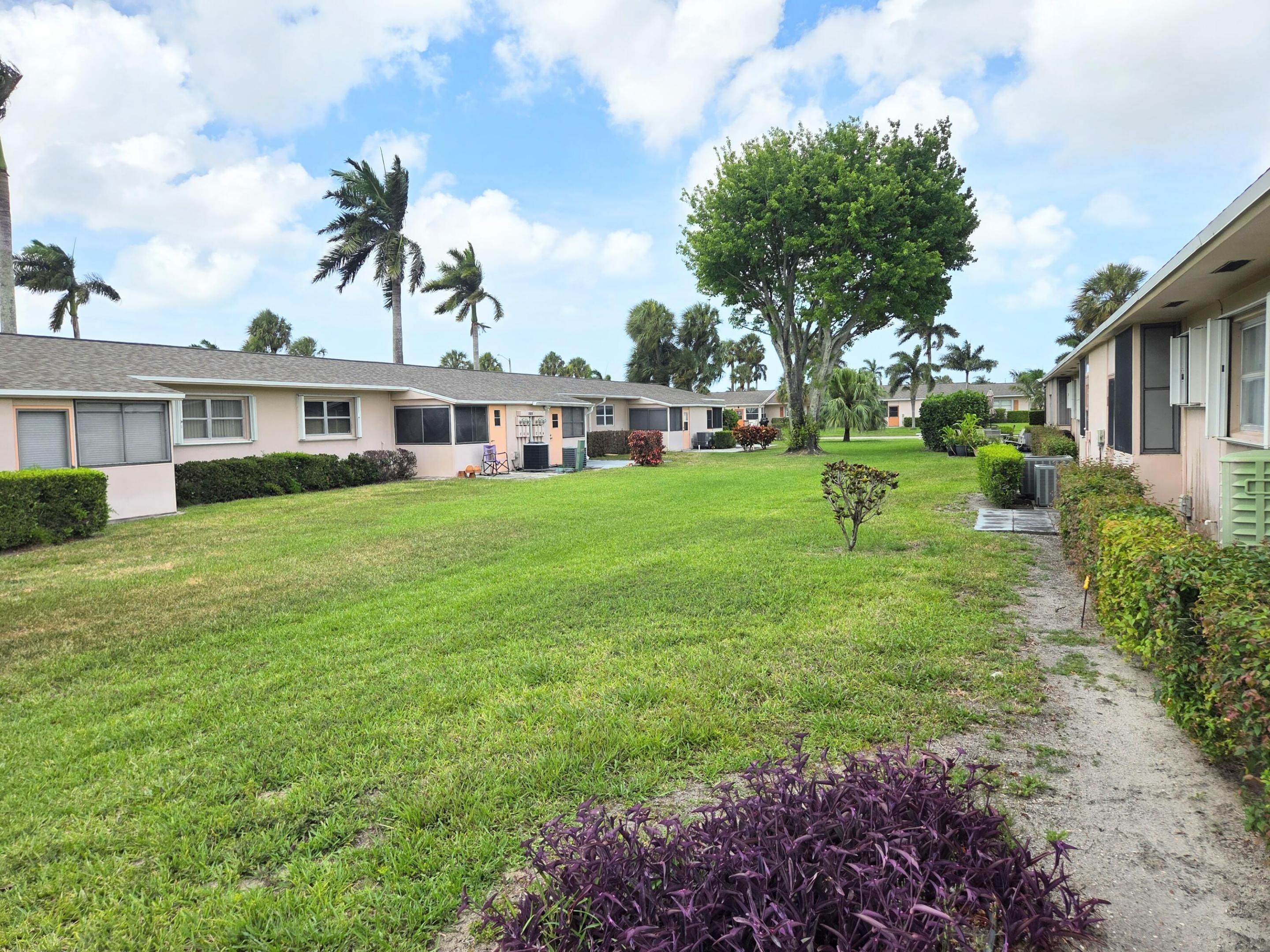 Dudley Dr W, West Palm Beach, FL 33415