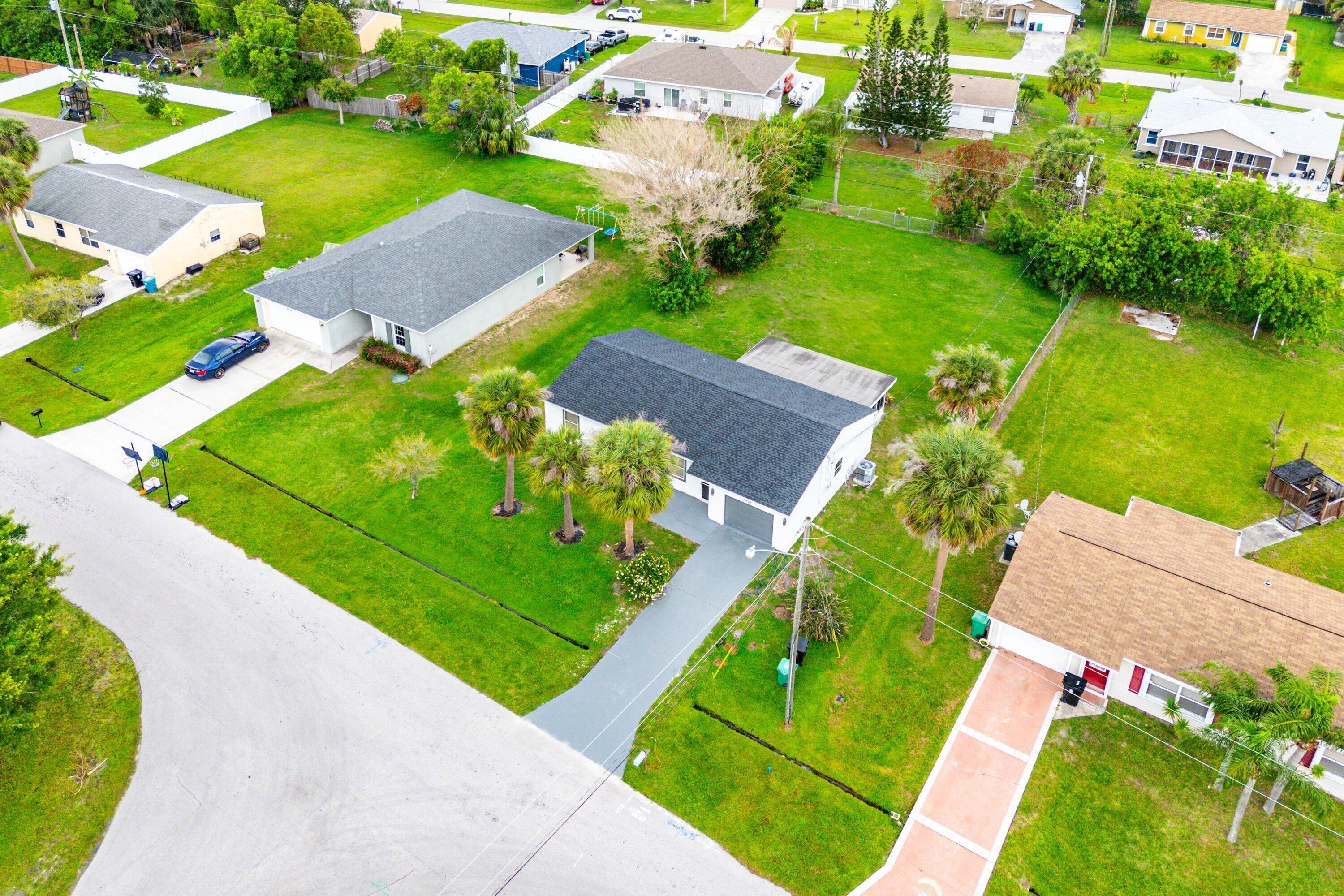 Se Ironton Ave, Port Saint Lucie, FL 34952
