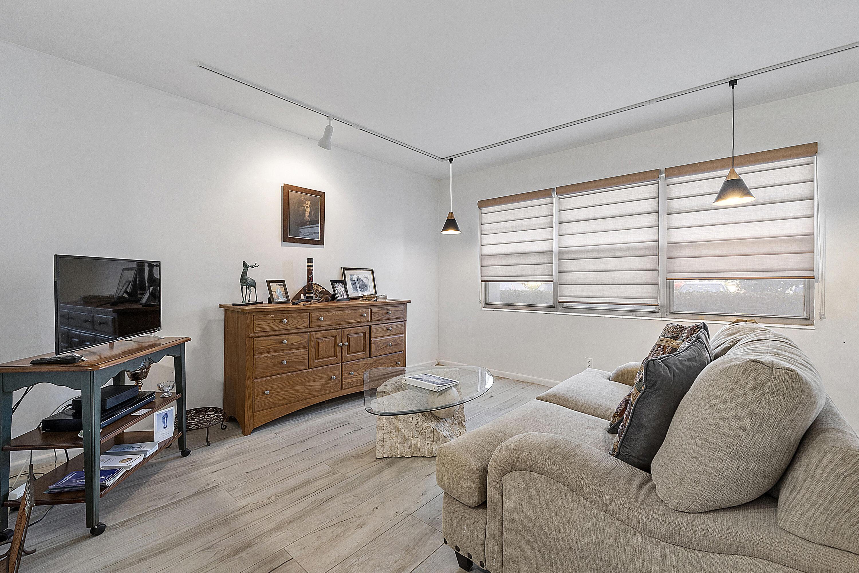 Newport G, Deerfield Beach, FL 33442