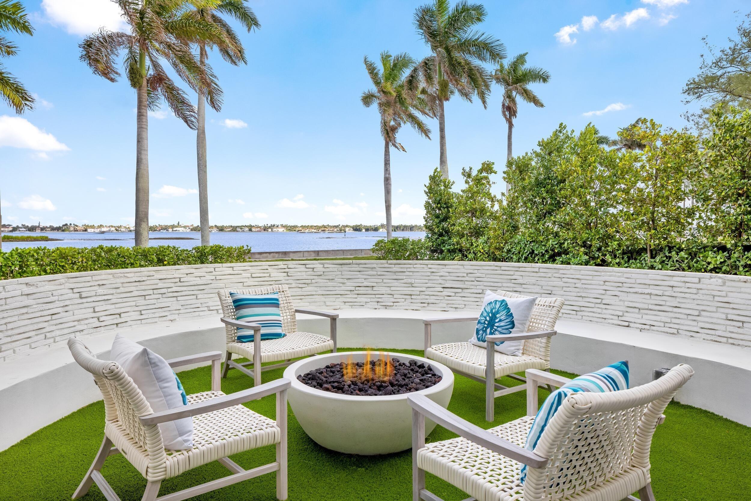 S Flagler Dr, West Palm Beach, FL 33405