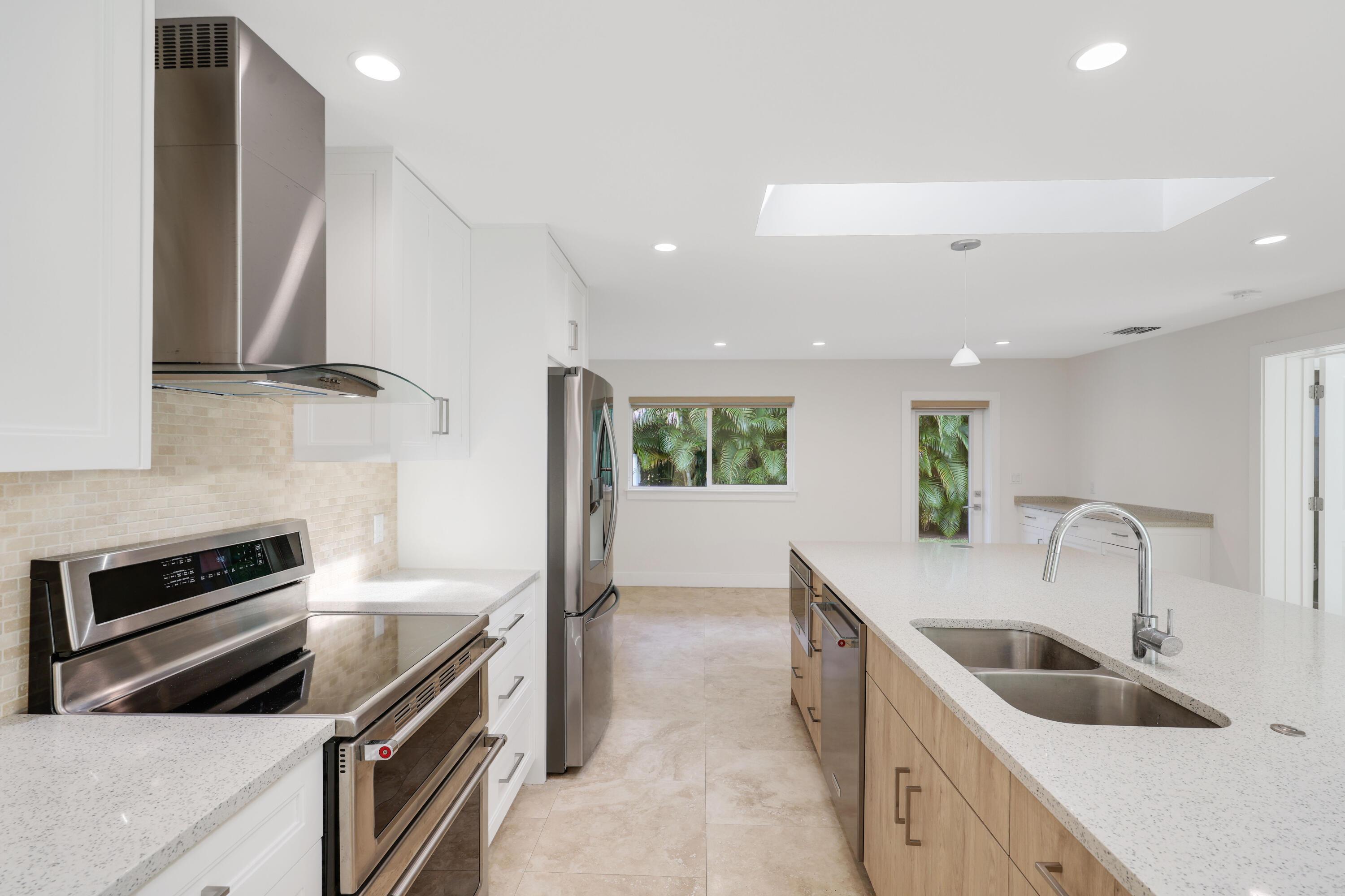 S Atlantic Dr, Lake Worth, FL 33462