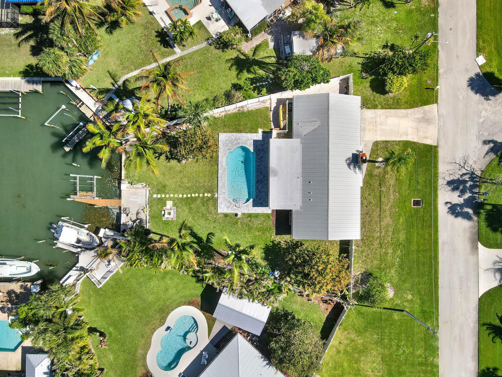 Mimosa Ave, Fort Pierce, FL 34949