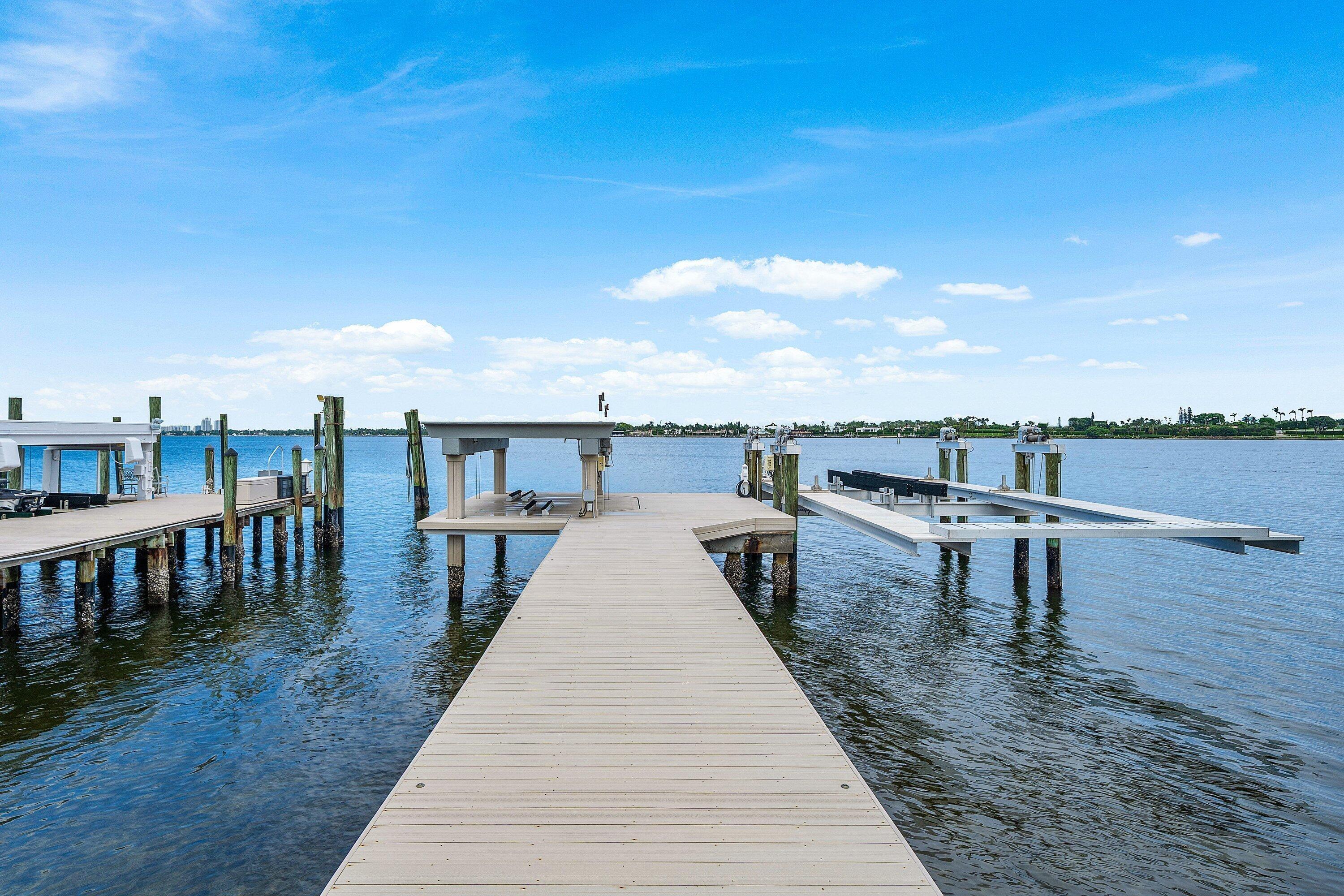 N Flagler Dr, West Palm Beach, FL 33407