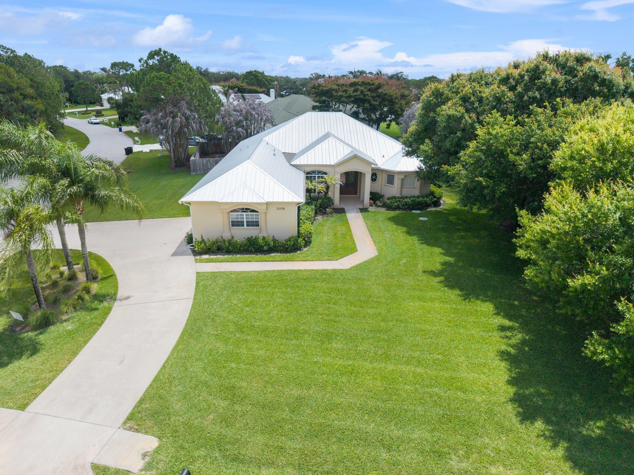 Sw Thoreau Ct, Palm City, FL 34990