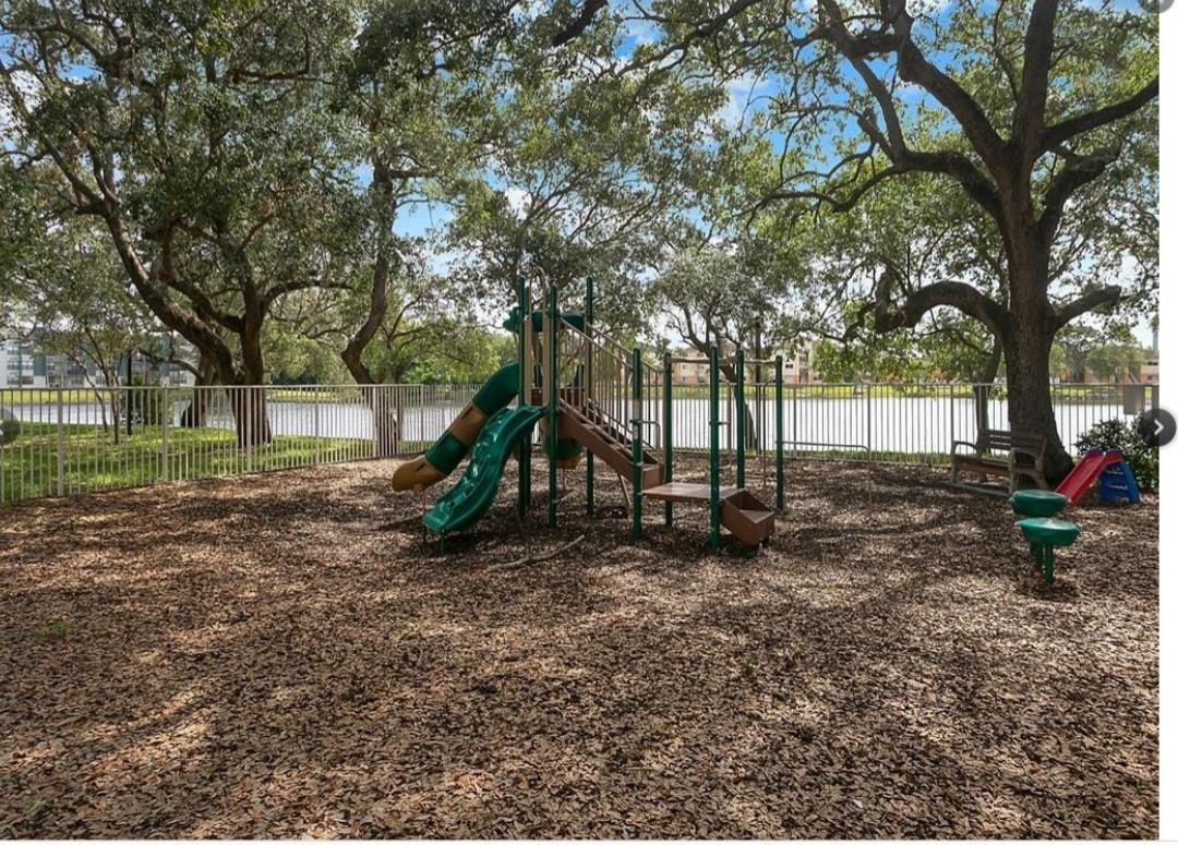 N 56th Ave, Hollywood, FL 33021