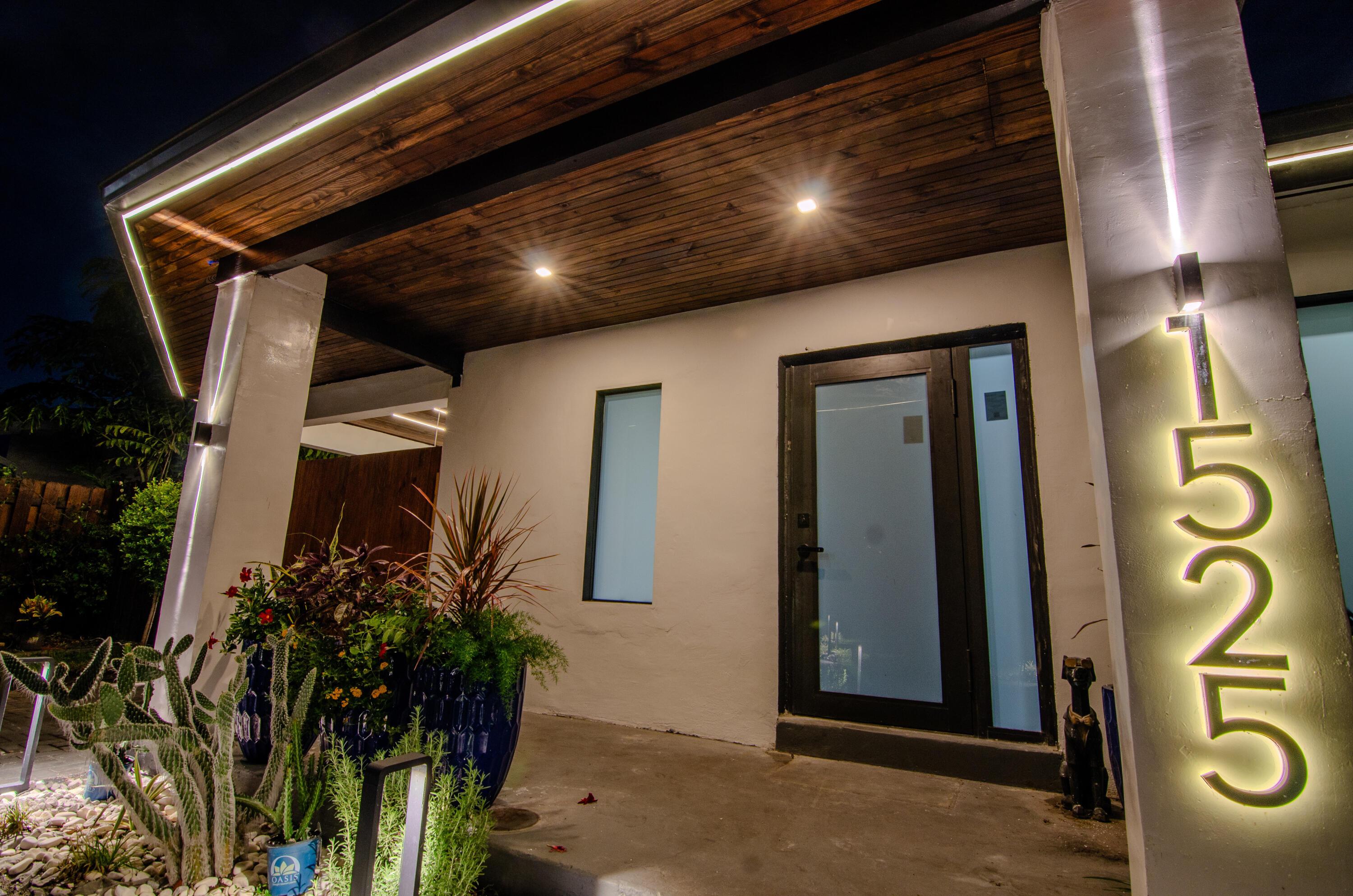 Ne 27th St, Wilton Manors, FL 33334