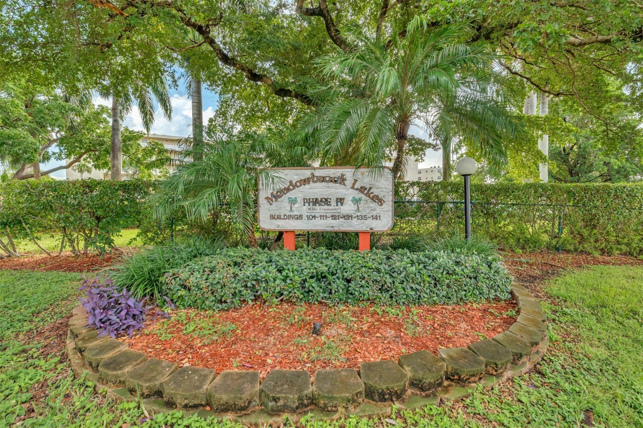 Se 3rd Ave, Dania, FL 33004