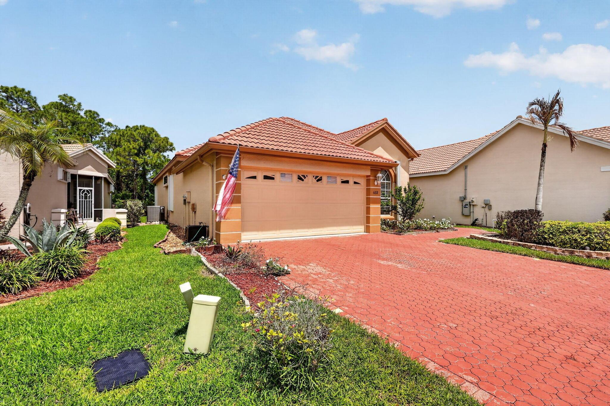 Sw Munjack Cv, Port Saint Lucie, FL 34986