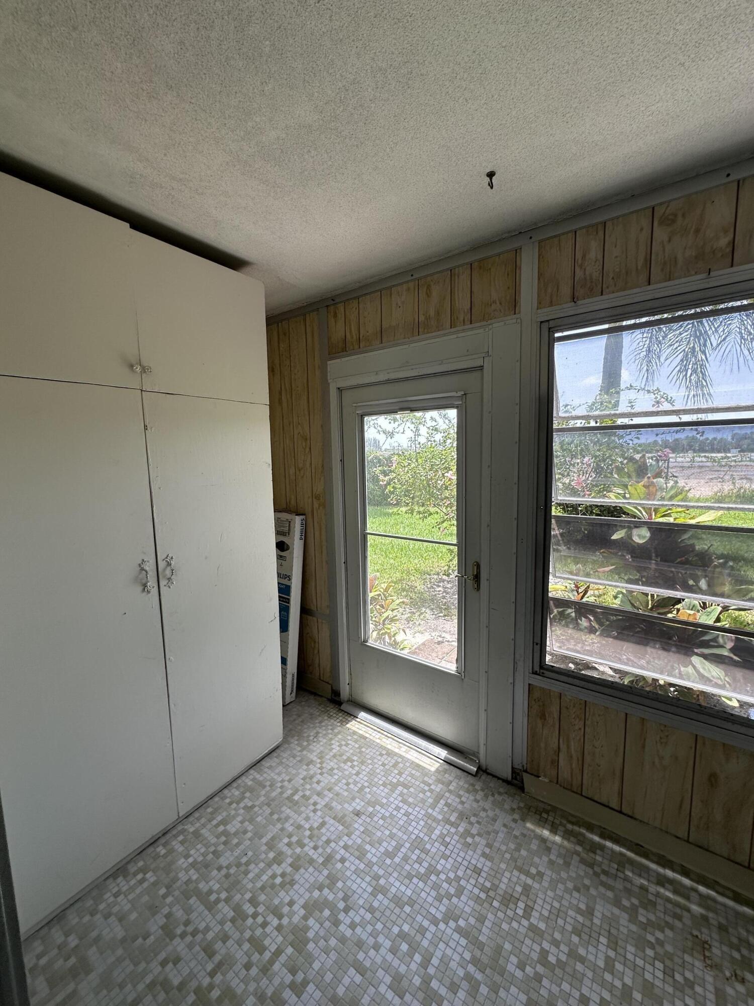 Greenbrier C, West Palm Beach, FL 33417