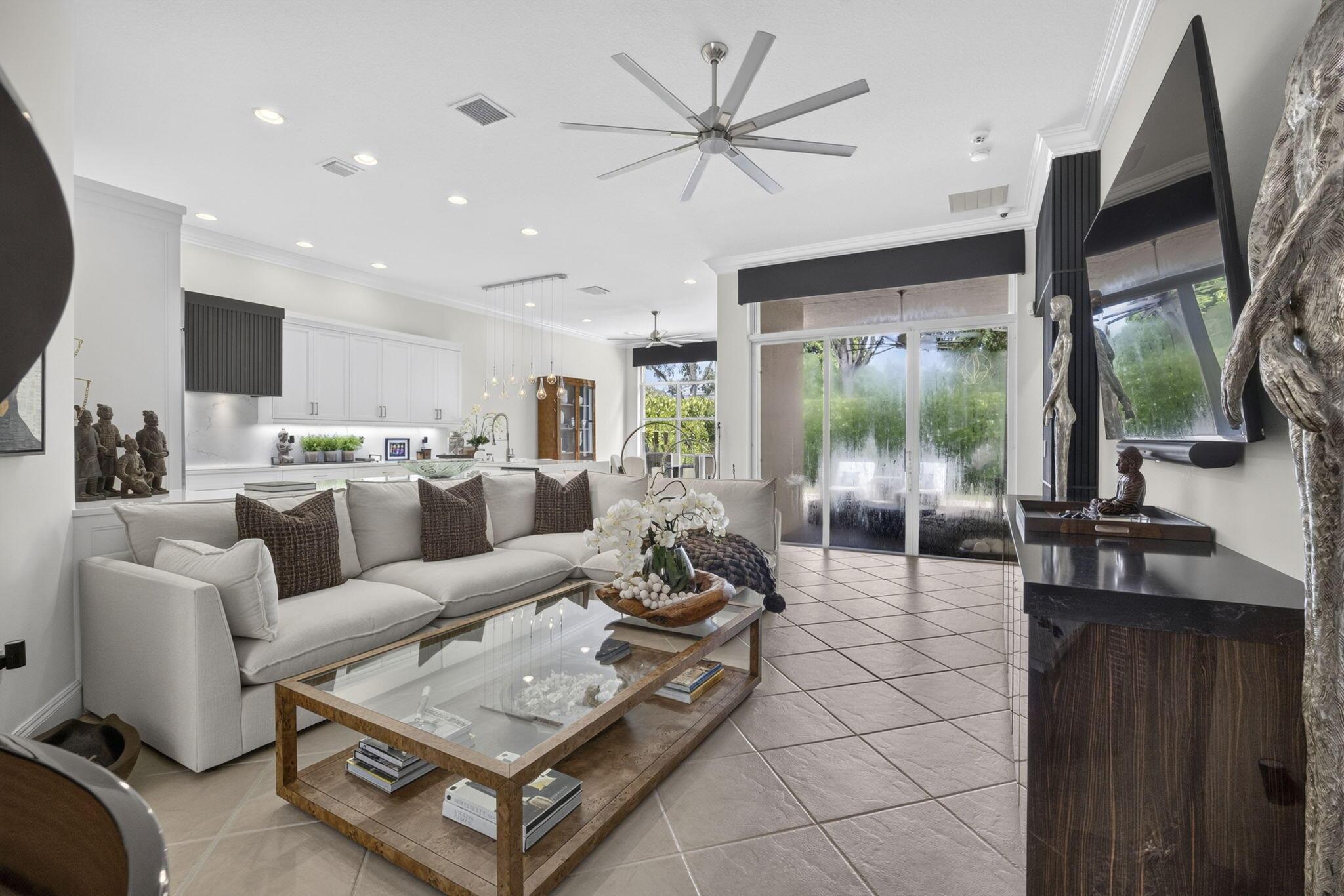 Via Elegante, Wellington, FL 33411