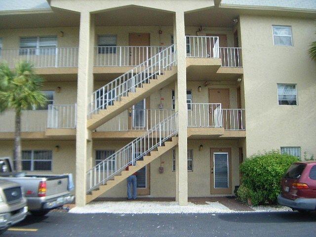 Nw 26th St, Lauderhill, FL 33313