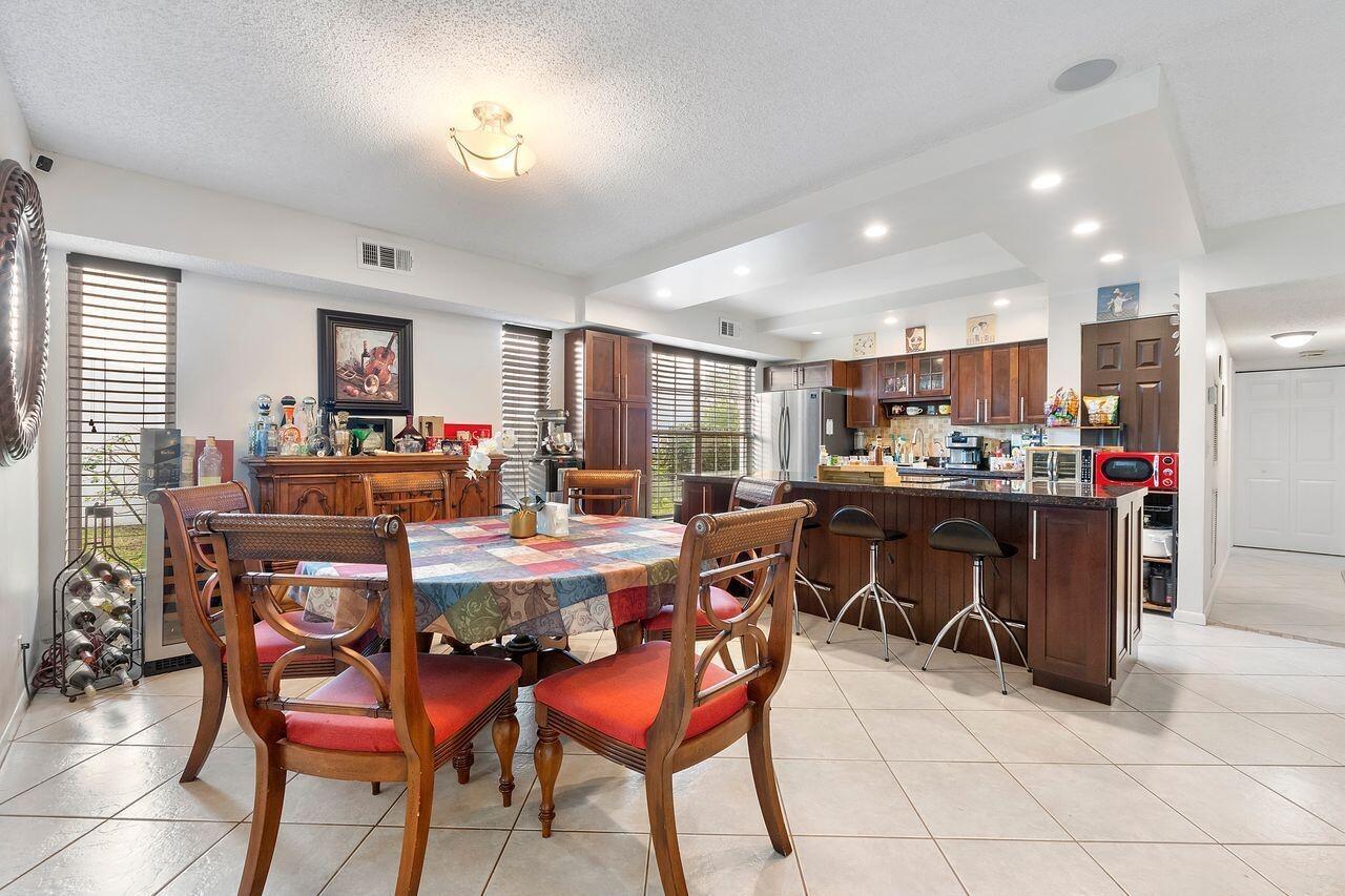 Old Court Rd, Boca Raton, FL 33433