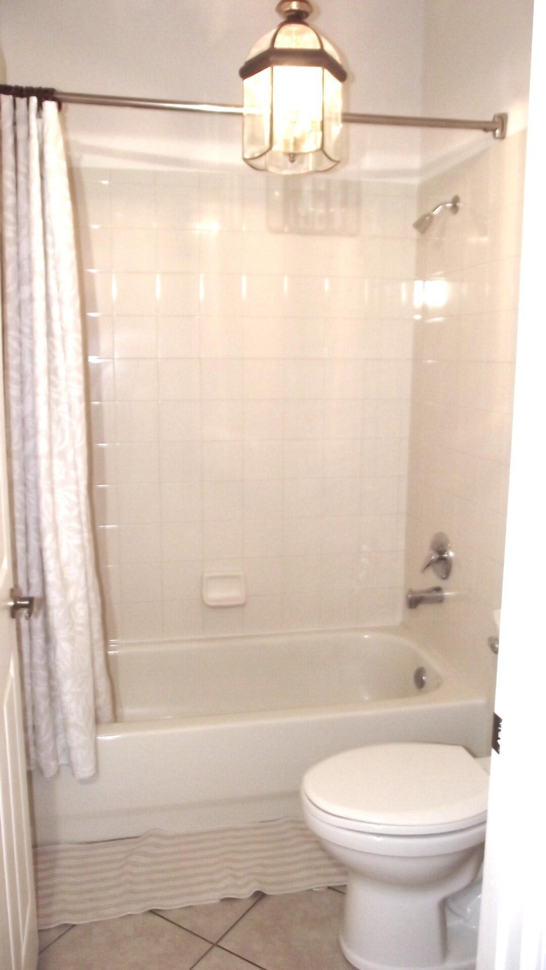 Diamond Chip Ct, Wellington, FL 33414