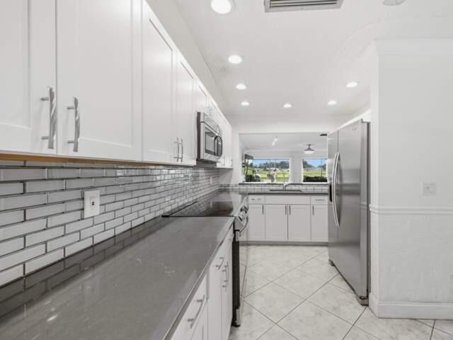 Embassy Dr, West Palm Beach, FL 33401