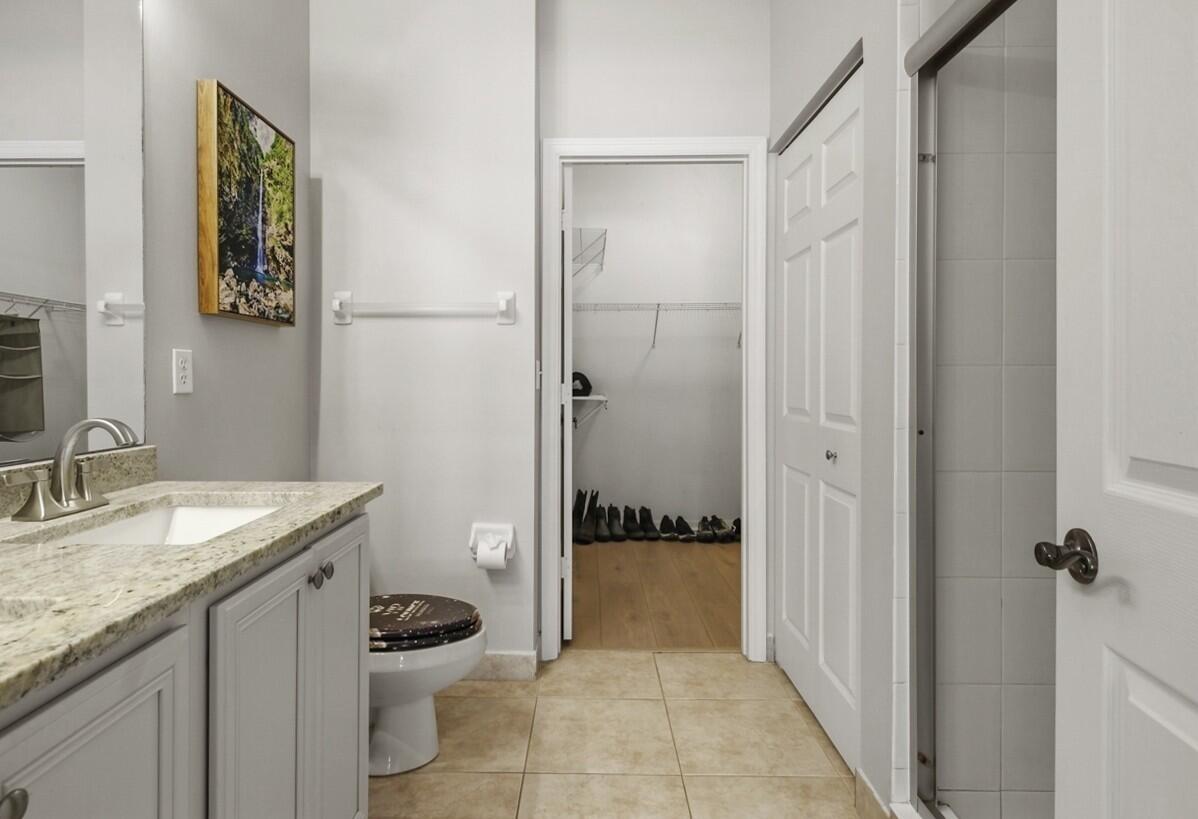 Lighthouse Cir, Jupiter, FL 33469