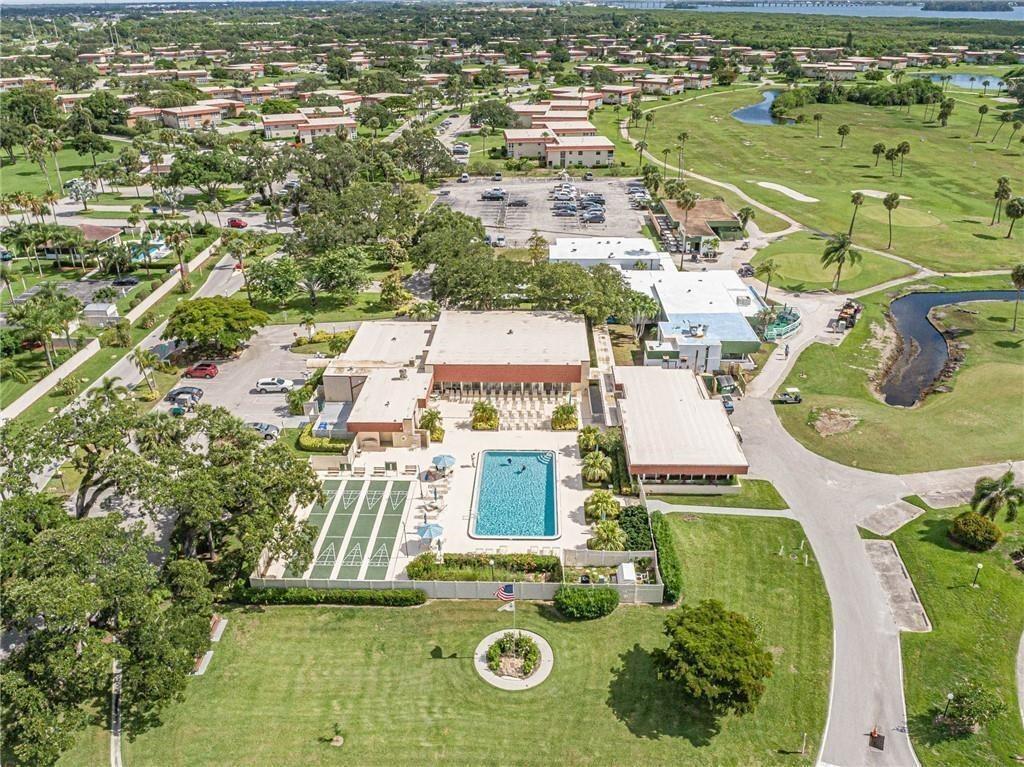 Pine Arbor Ln, Vero Beach, FL 32962