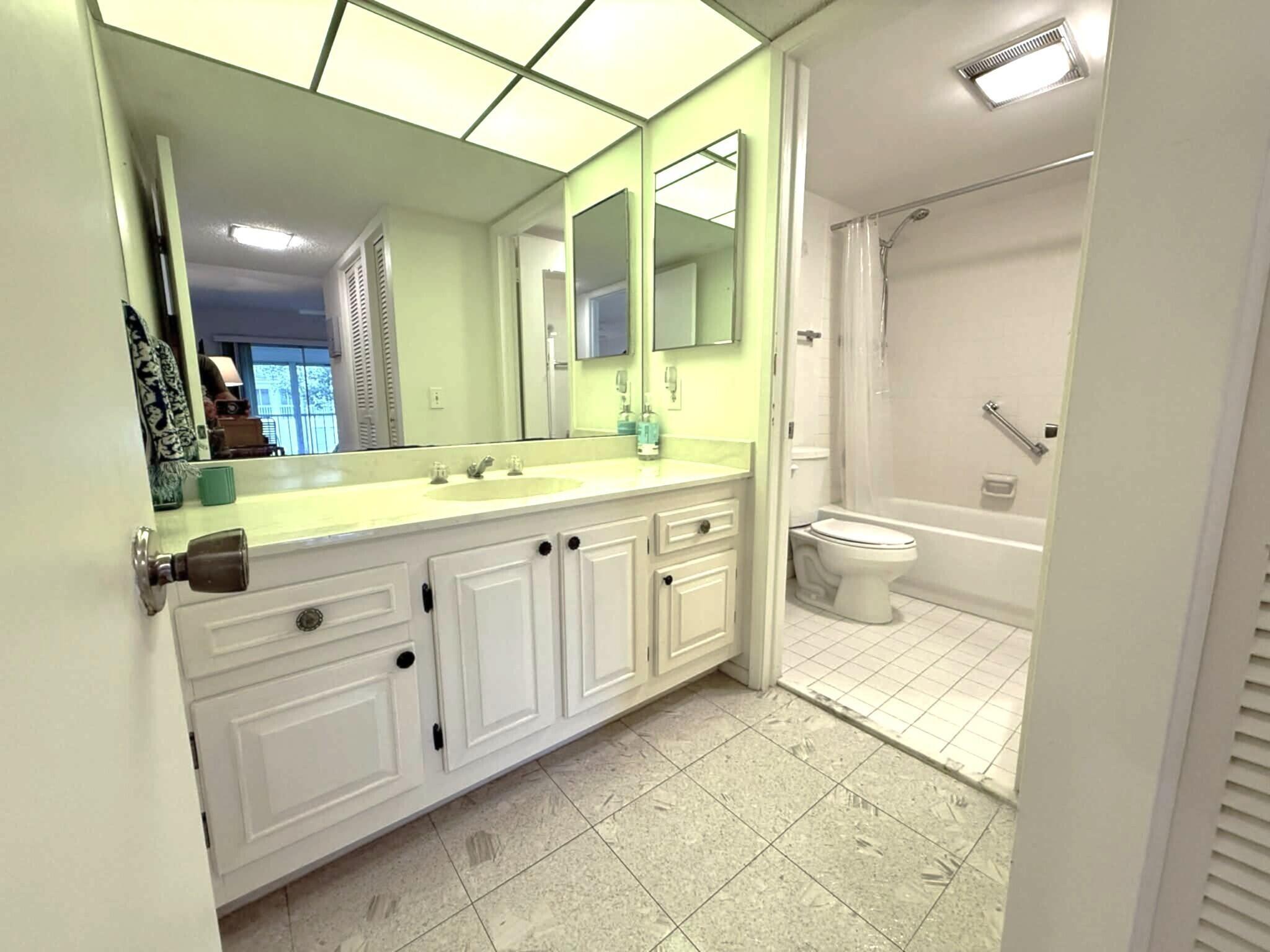 Nassau Bnd, Coconut Creek, FL 33066
