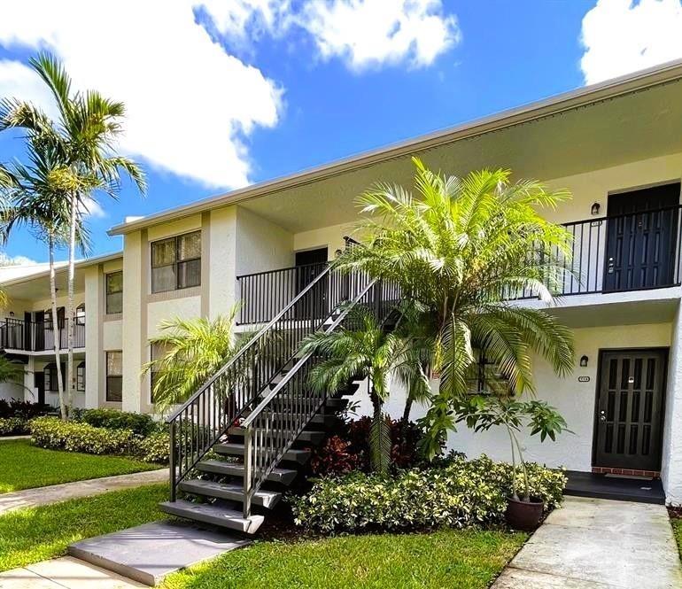 S Military Trl, Deerfield Beach, FL 33442