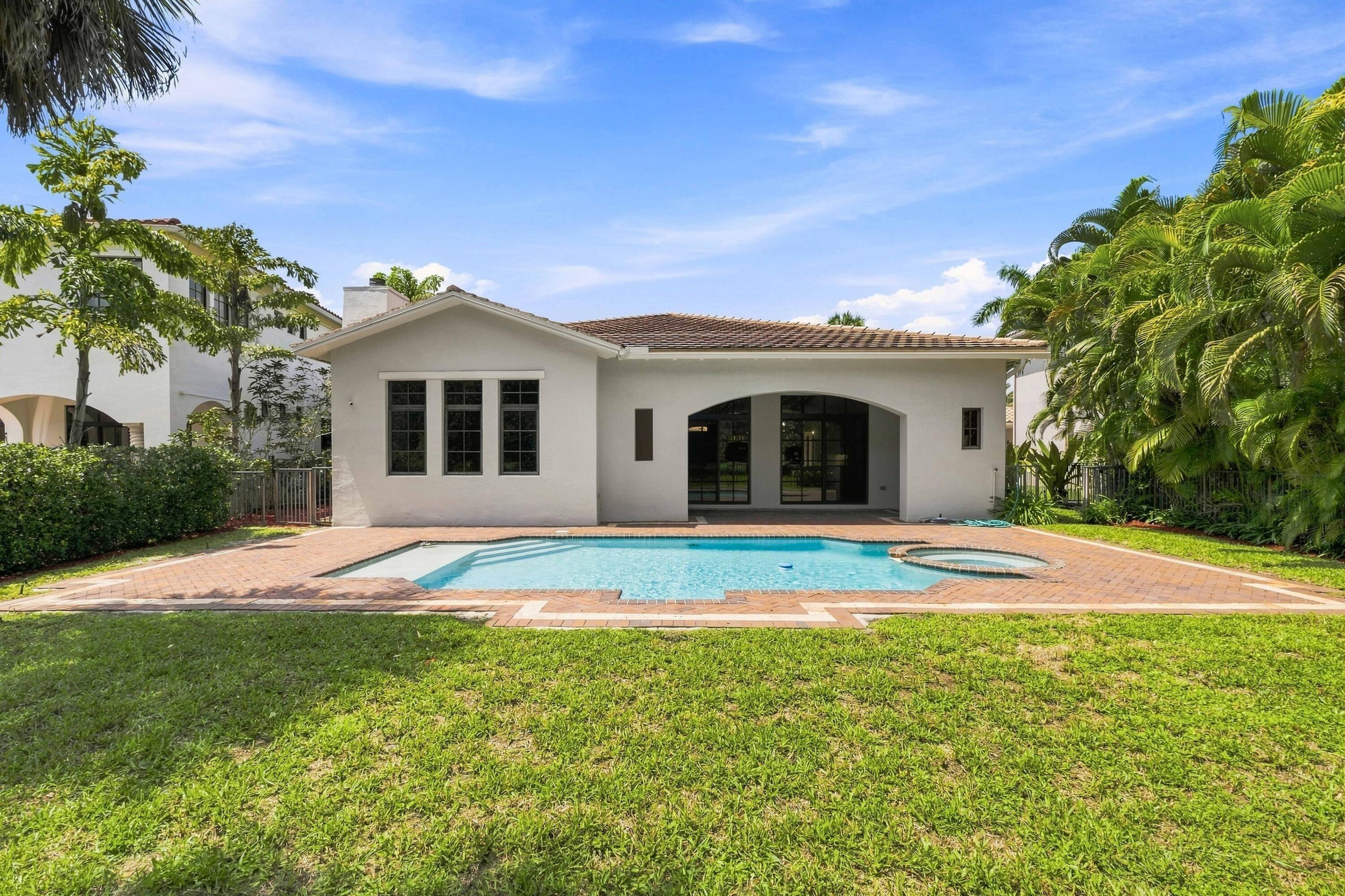 Emerald Ave, Parkland, FL 33076