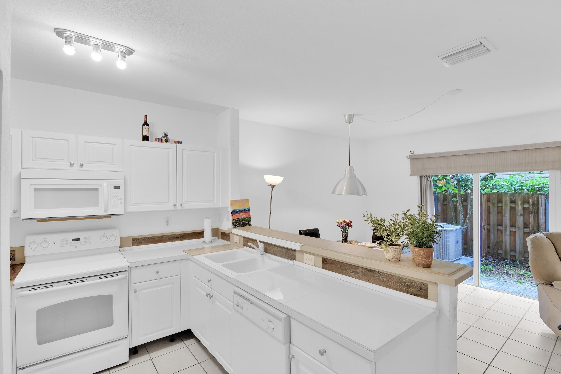 Ne 33rd Ave, Homestead, FL 33033