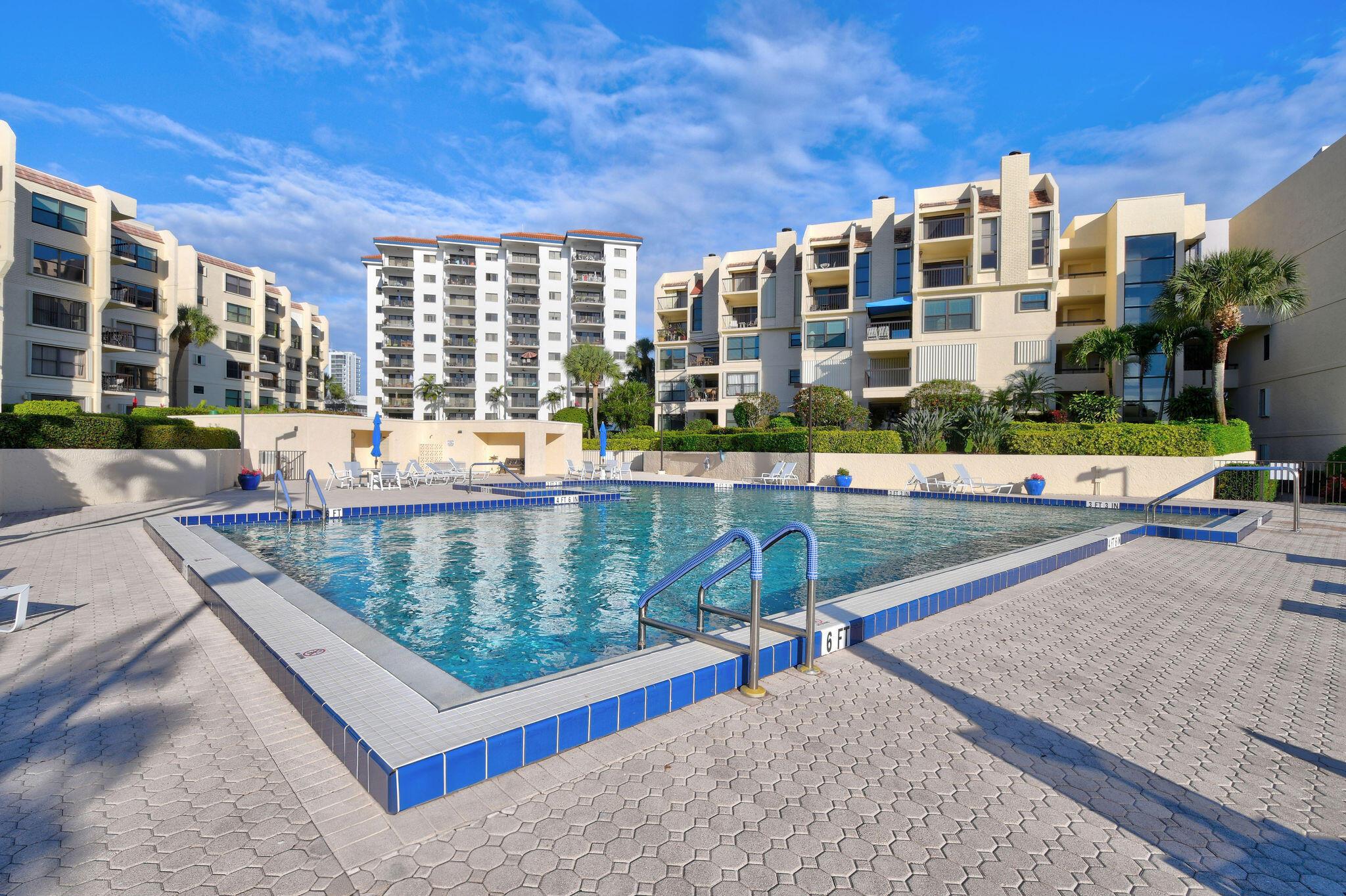 Golfview Rd, North Palm Beach, FL 33408
