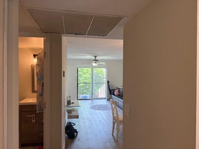 Lake Forest Cir, Boca Raton, FL 33433