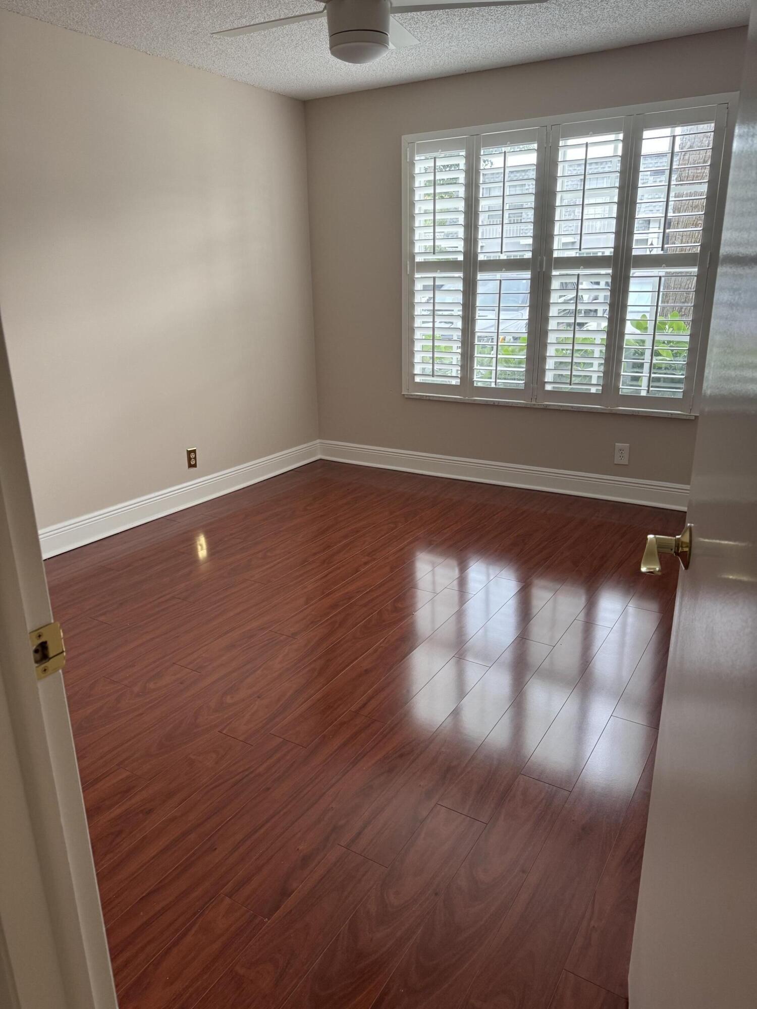 Nw 70th Ave, Plantation, FL 33317