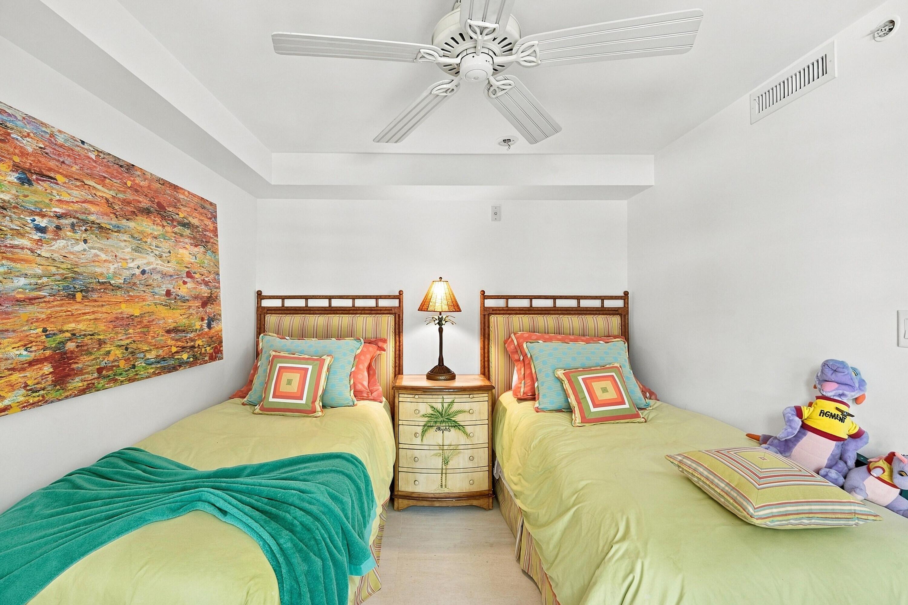 Meridian Ave, Miami Beach, FL 33139