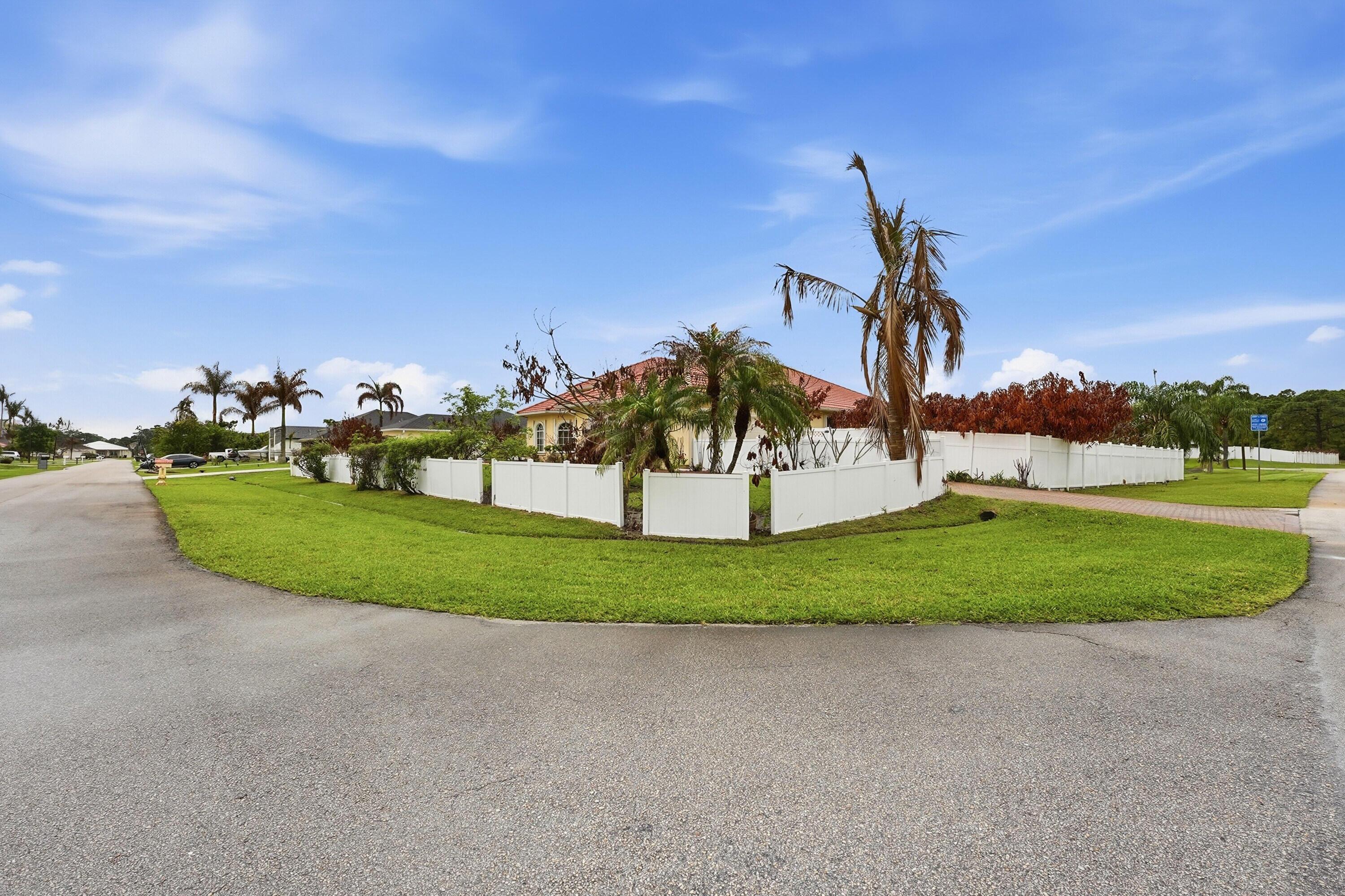 Nw Frenze St, Port Saint Lucie, FL 34986