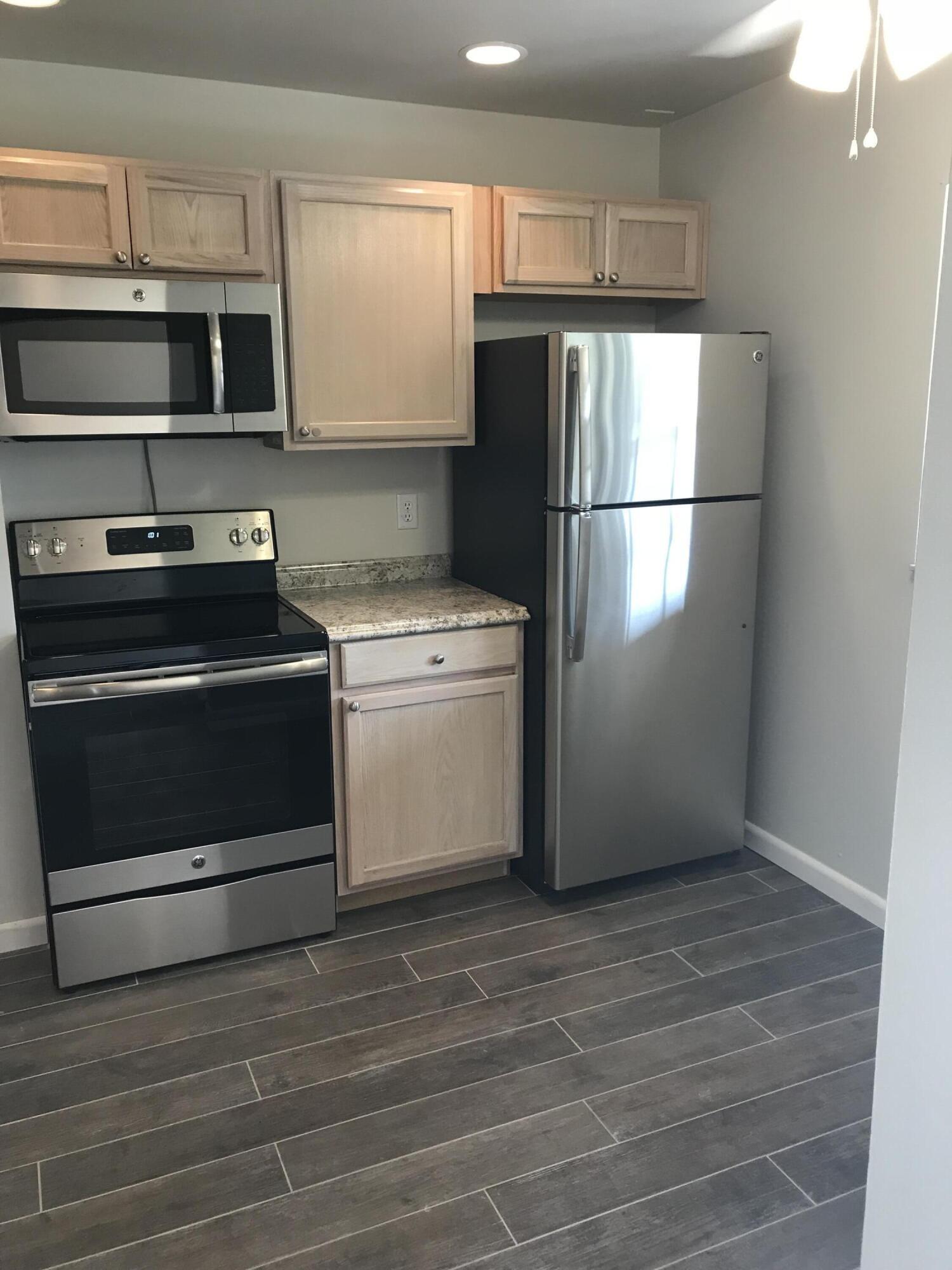 Nw 94th Ave, Sunrise, FL 33351