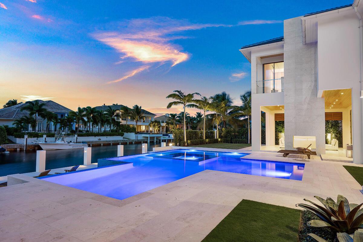 W Alexander Palm Rd, Boca Raton, FL 33432
