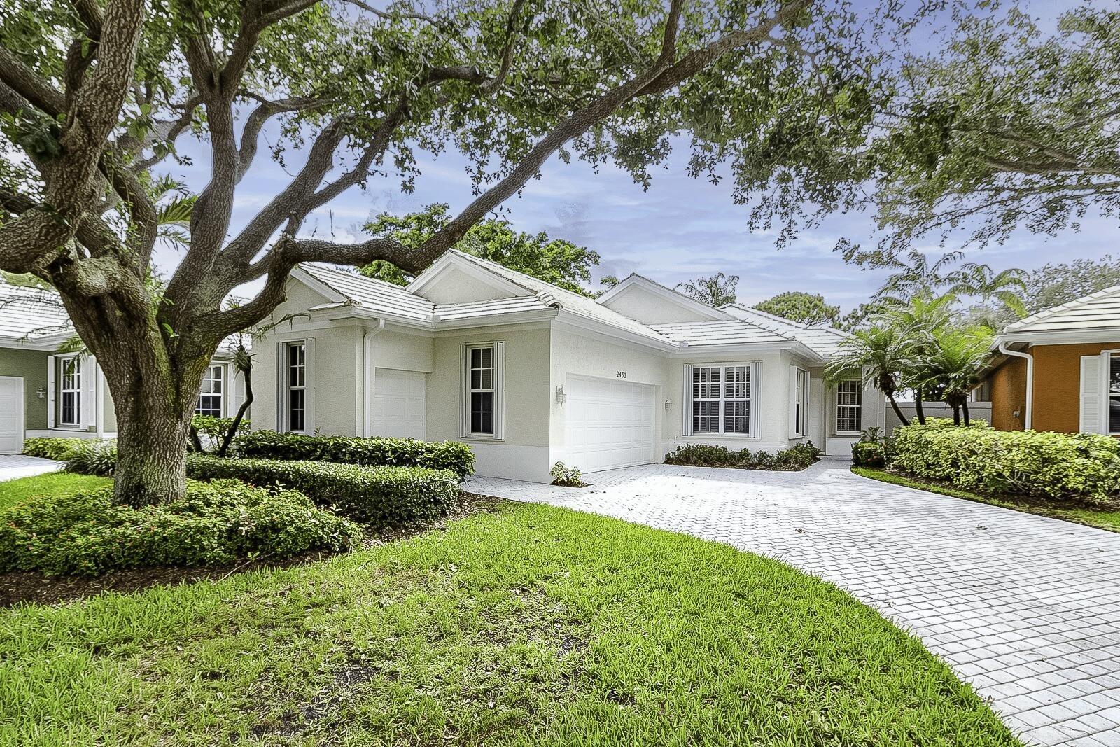 Sw Brookwood Ln, Palm City, FL 34990