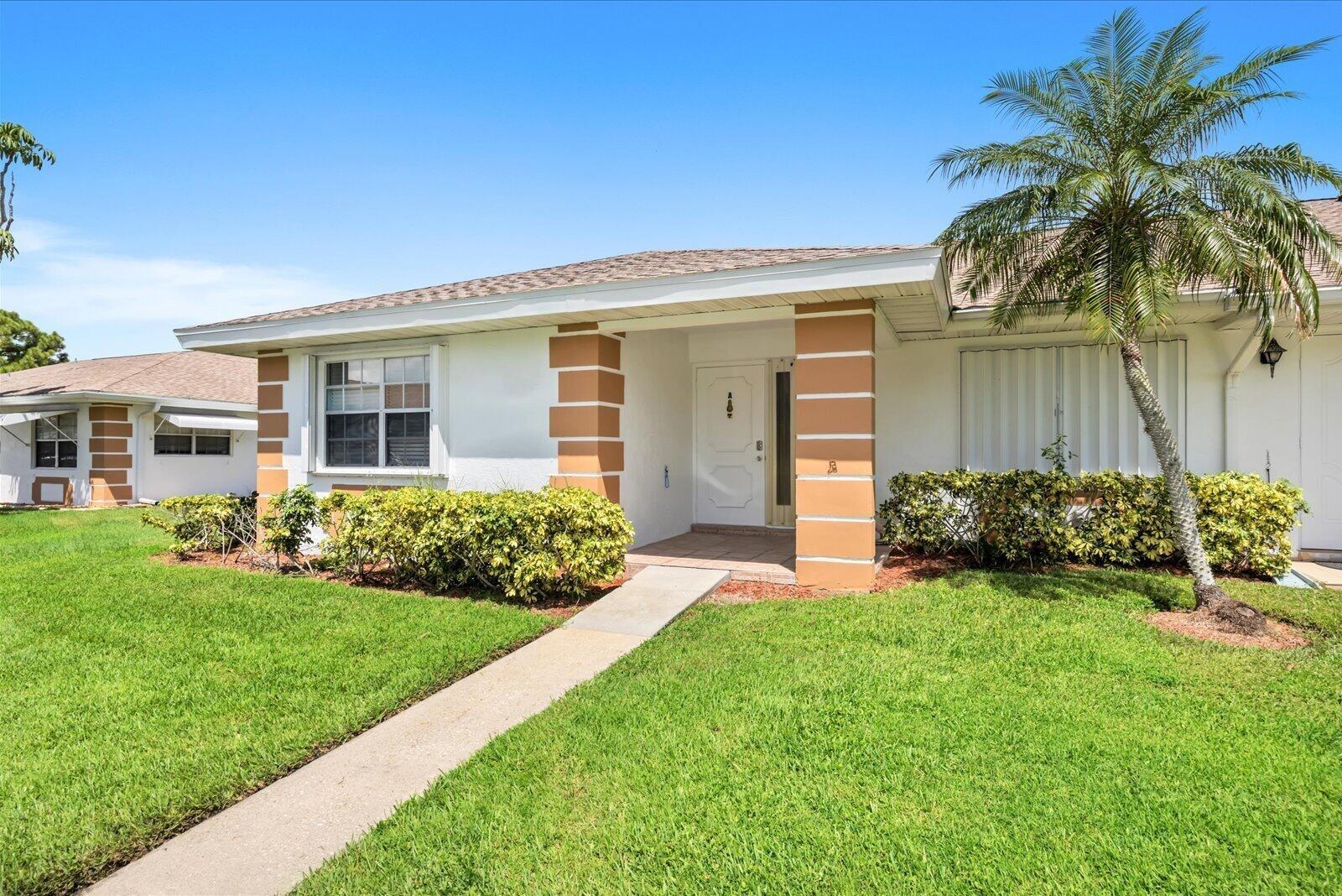 S Lakes End Dr, Fort Pierce, FL 34982