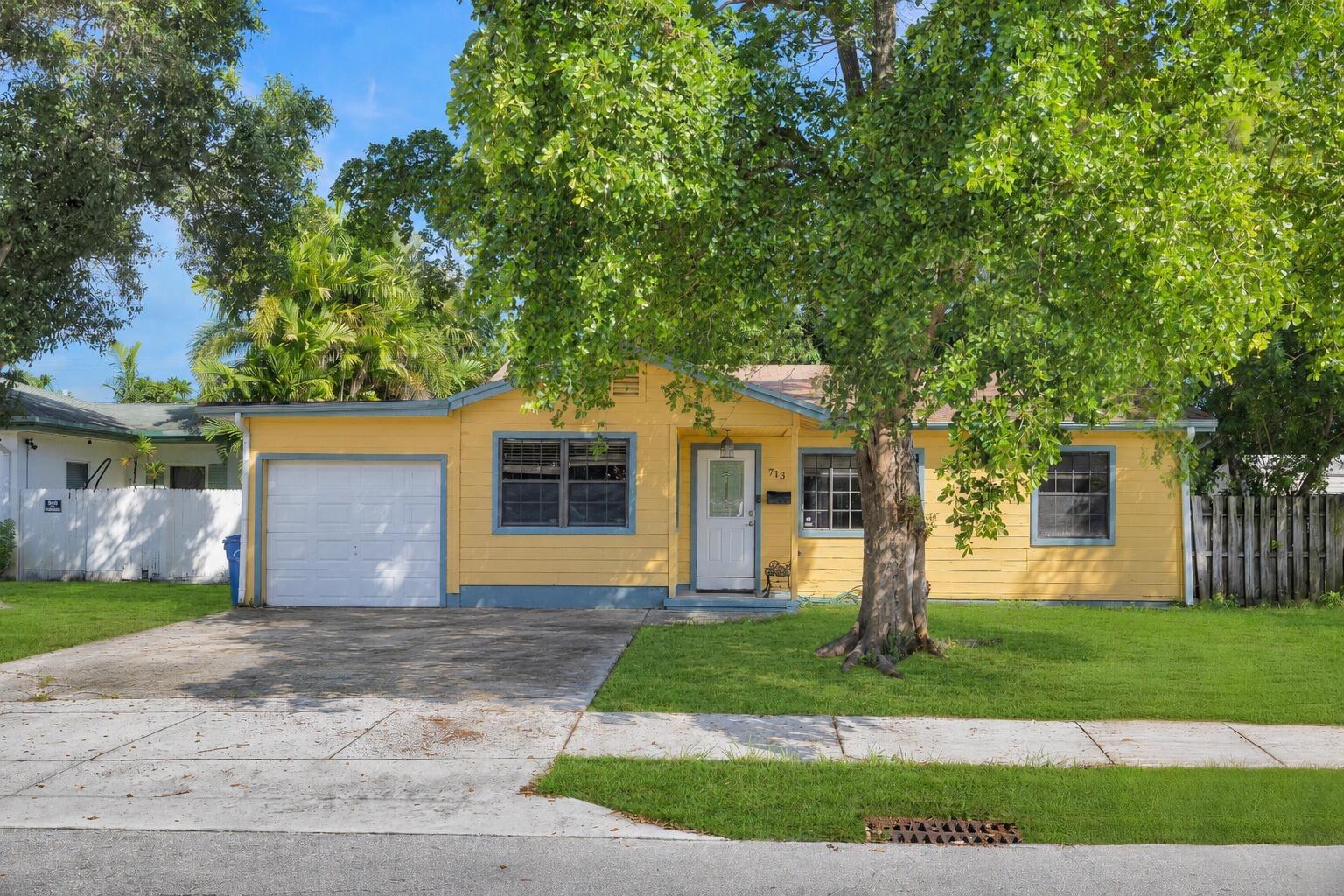 Ne 35th St, Oakland Park, FL 33334