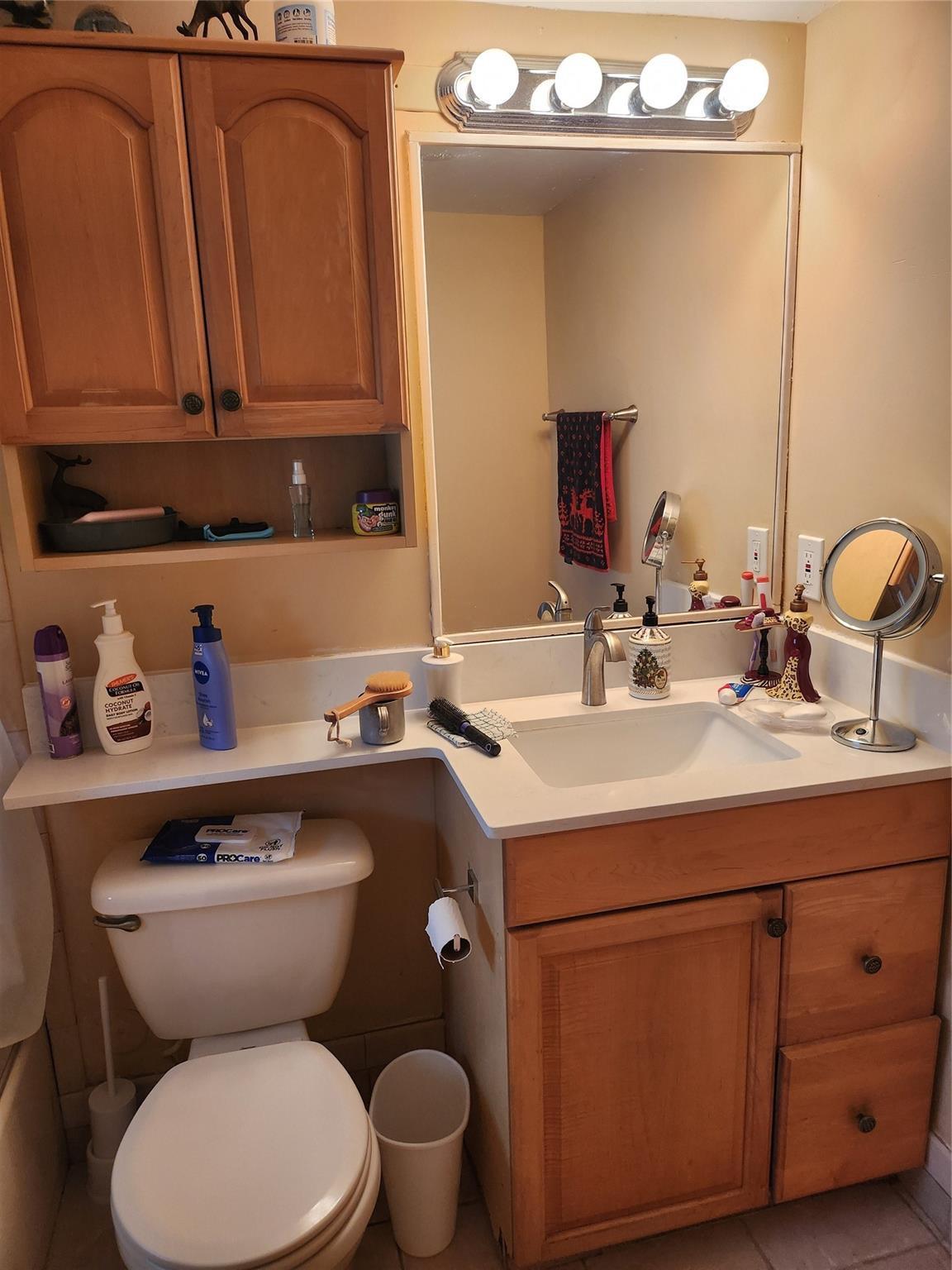 Westbury E, Deerfield Beach, FL 33442