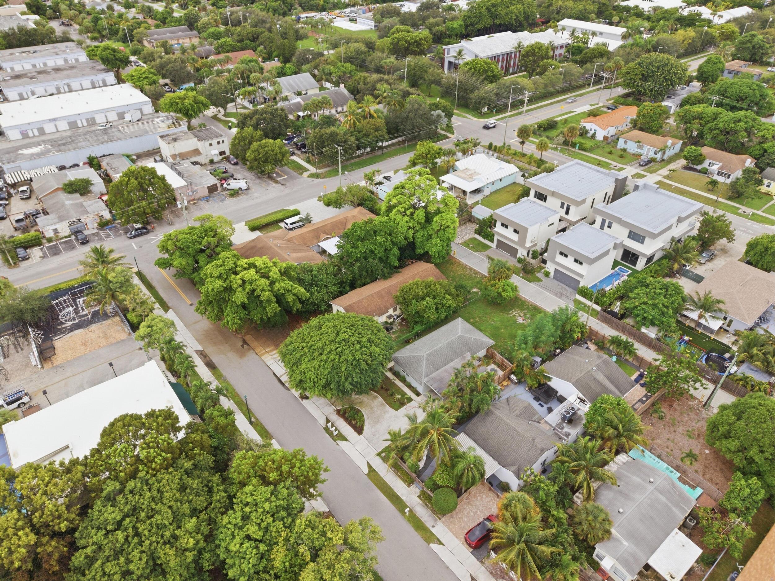Se 1st Ave, Delray Beach, FL 33444