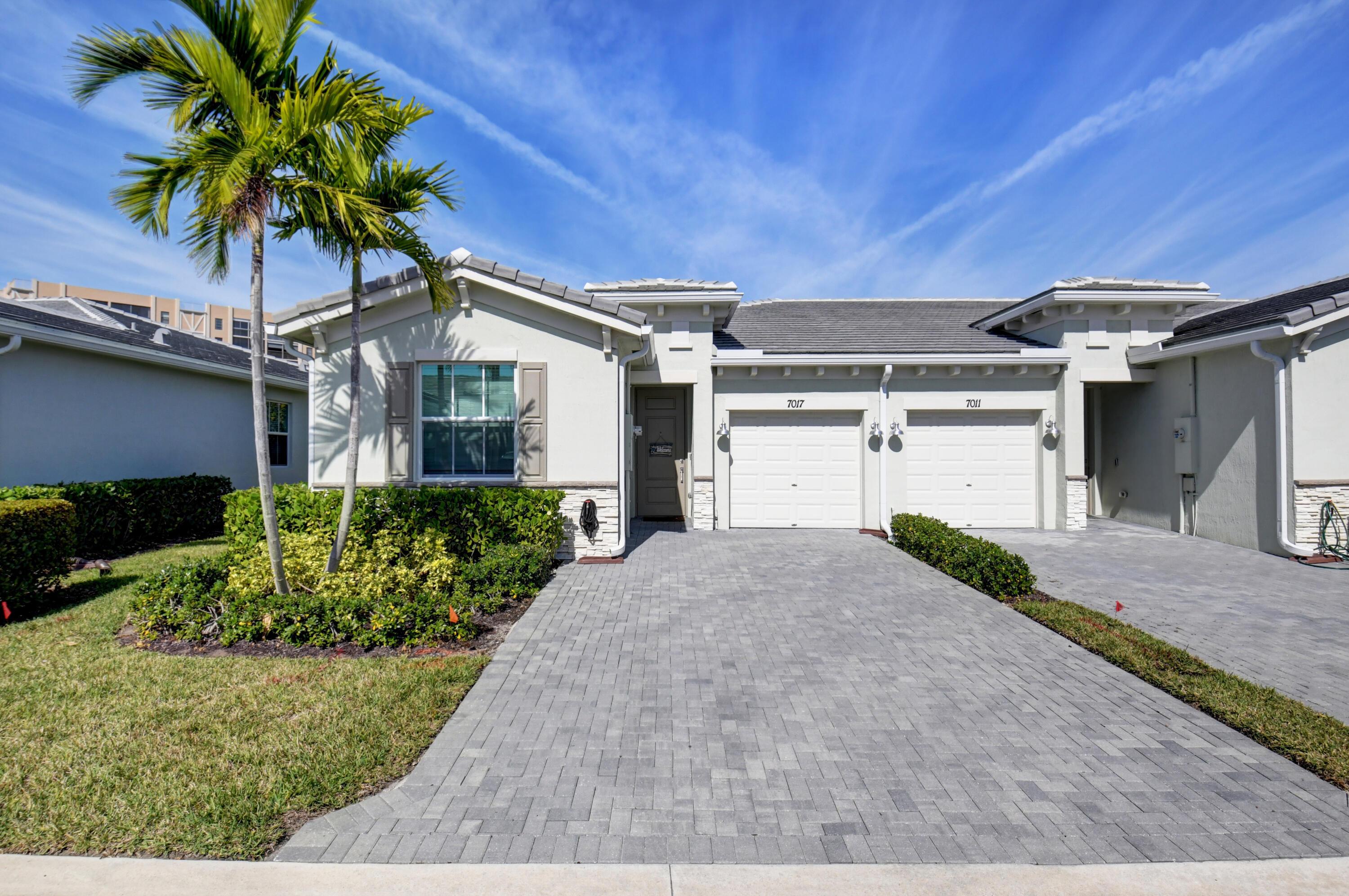 Peters Ln, Delray Beach, FL 33446