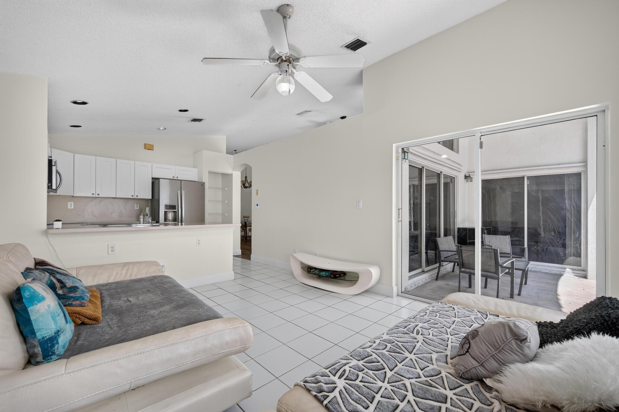 Manor Forest Ln, Boynton Beach, FL 33436