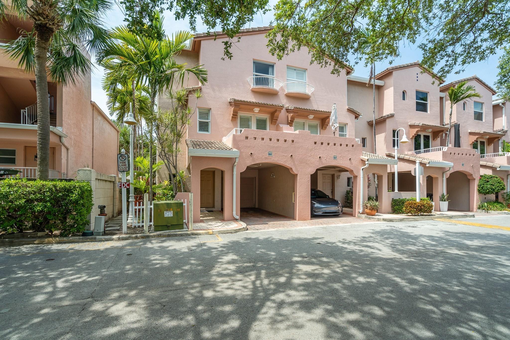 Oceanwalk Ter, Pompano Beach, FL 33062