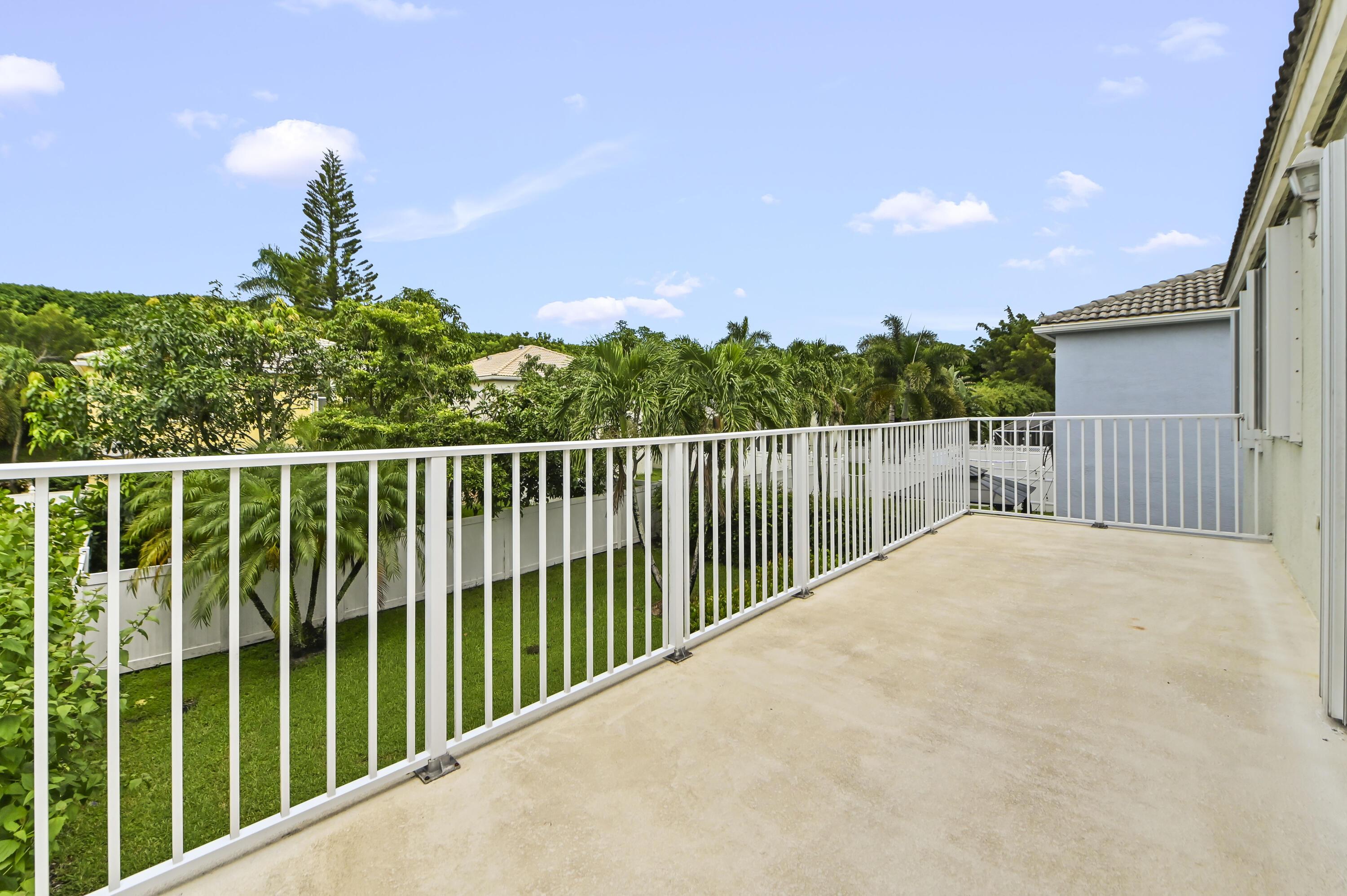 Woodworth Ct, Wellington, FL 33414