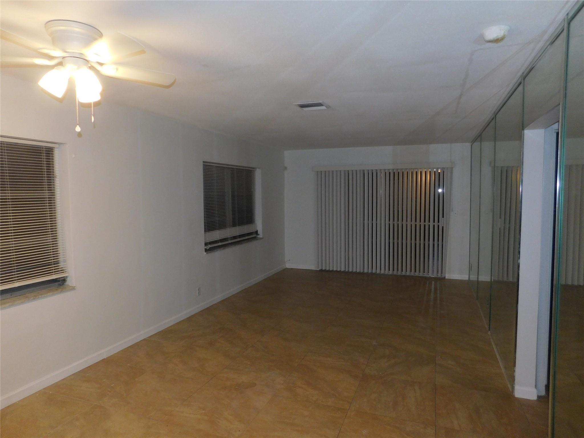 Crystal Lake Dr, Deerfield Beach, FL 33064