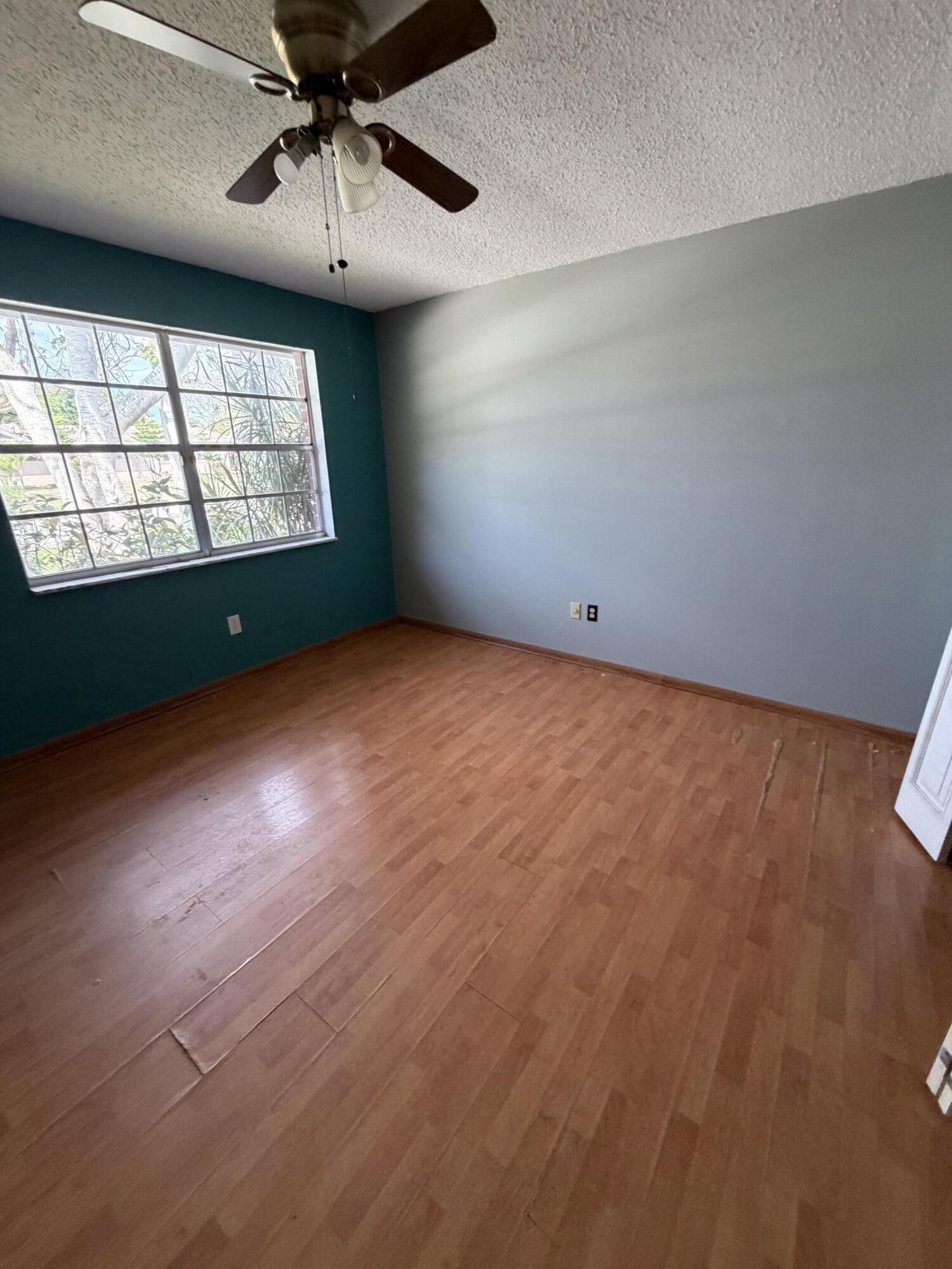 Swan Pkwy W, Royal Palm Beach, FL 33411