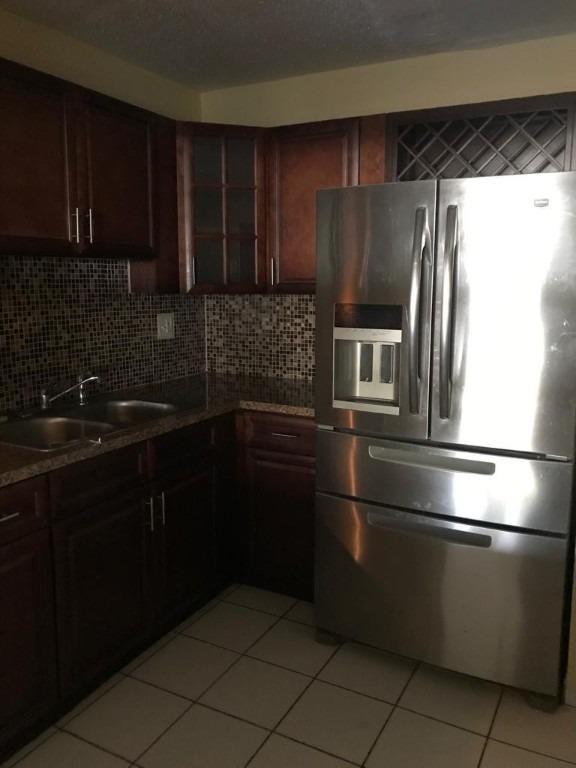 Sw 41st St, Hollywood, FL 33023