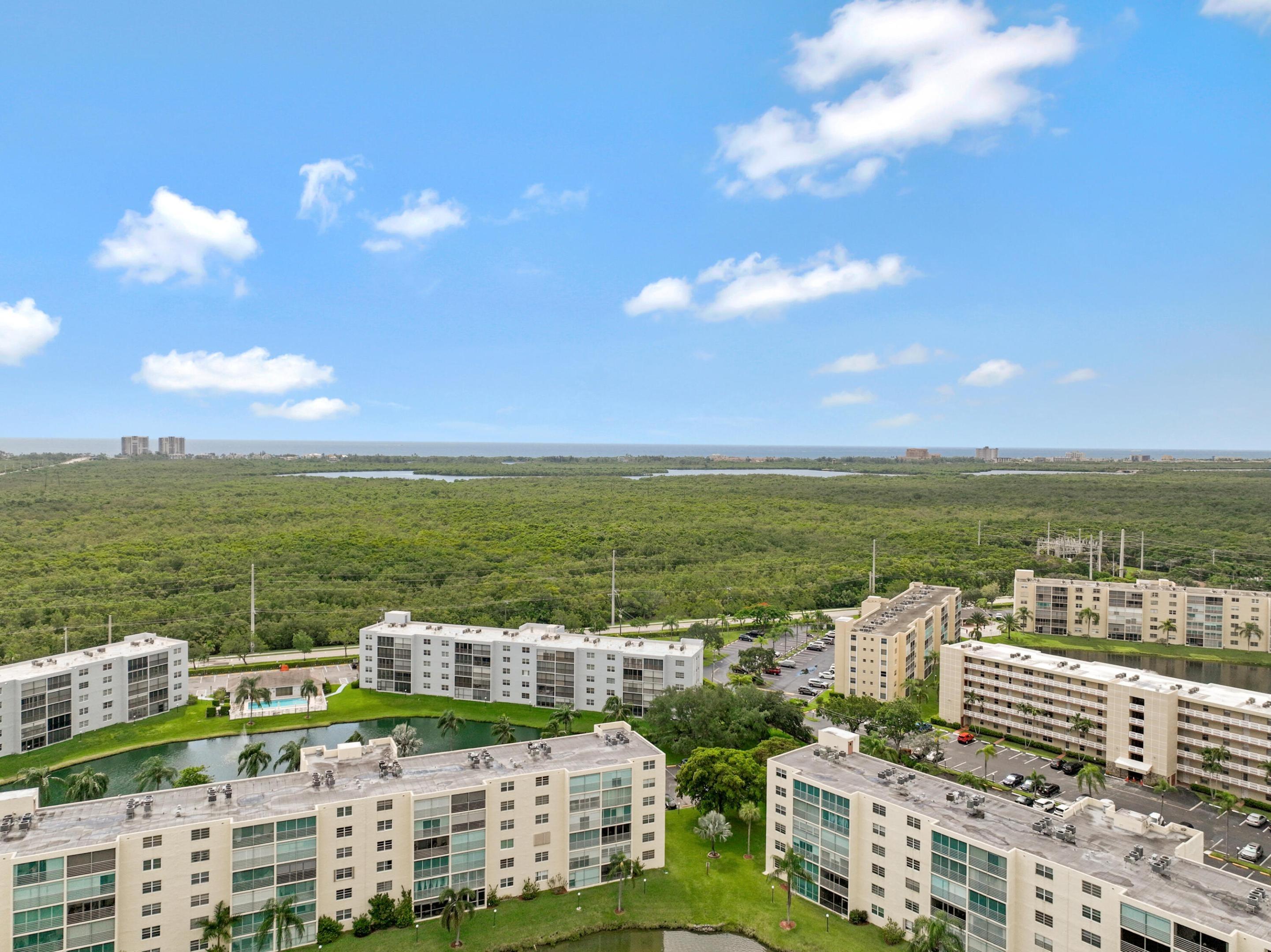 Se 3rd St, Dania, FL 33004