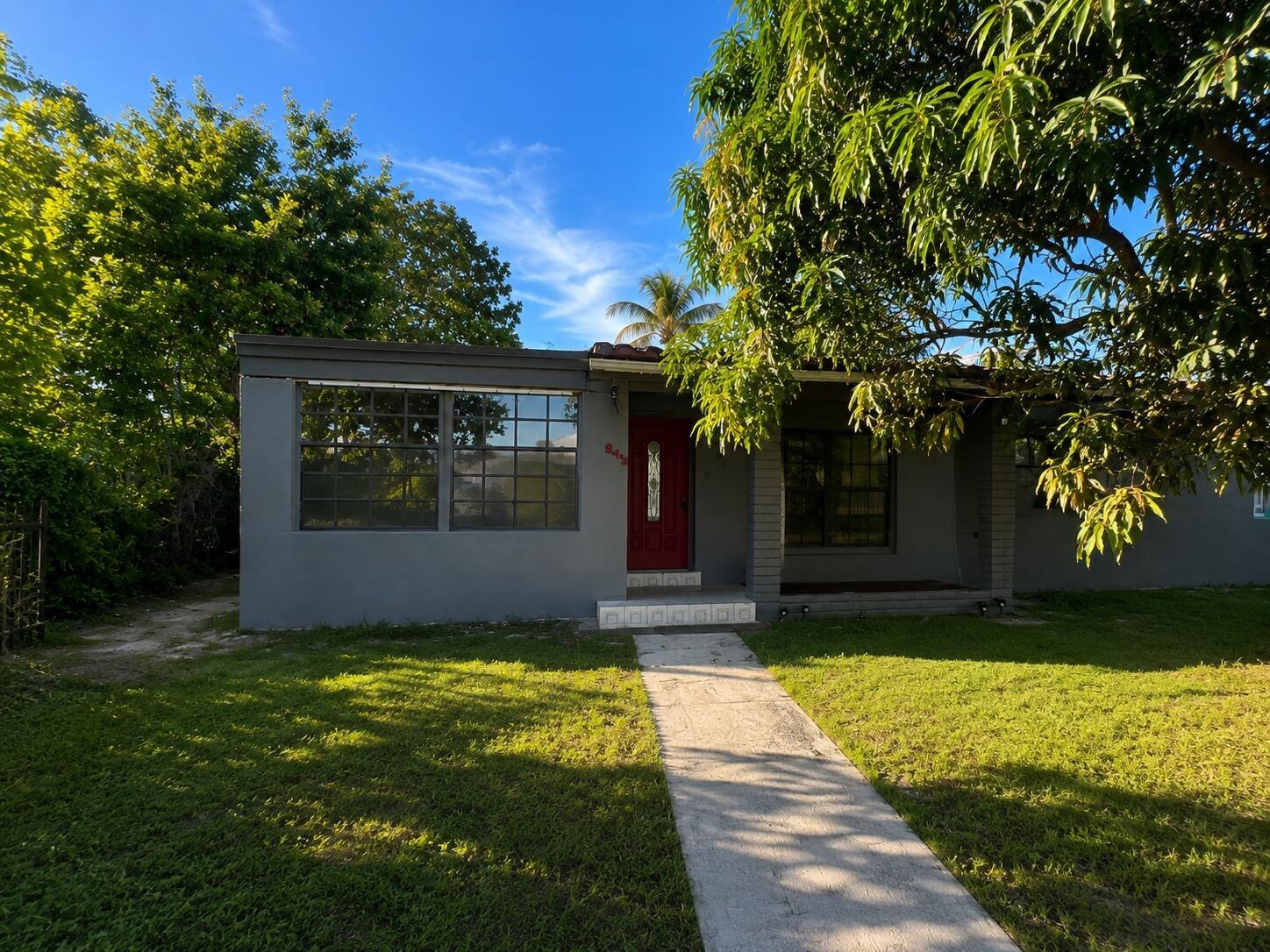 Nw 144th St, Miami, FL 33168
