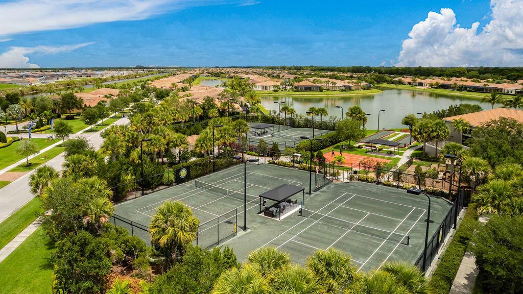 Sw Roccia Way, Port Saint Lucie, FL 34987